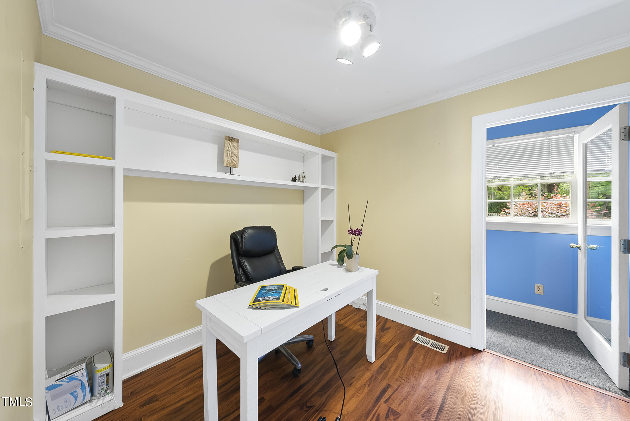 8917 Lindenshire Road