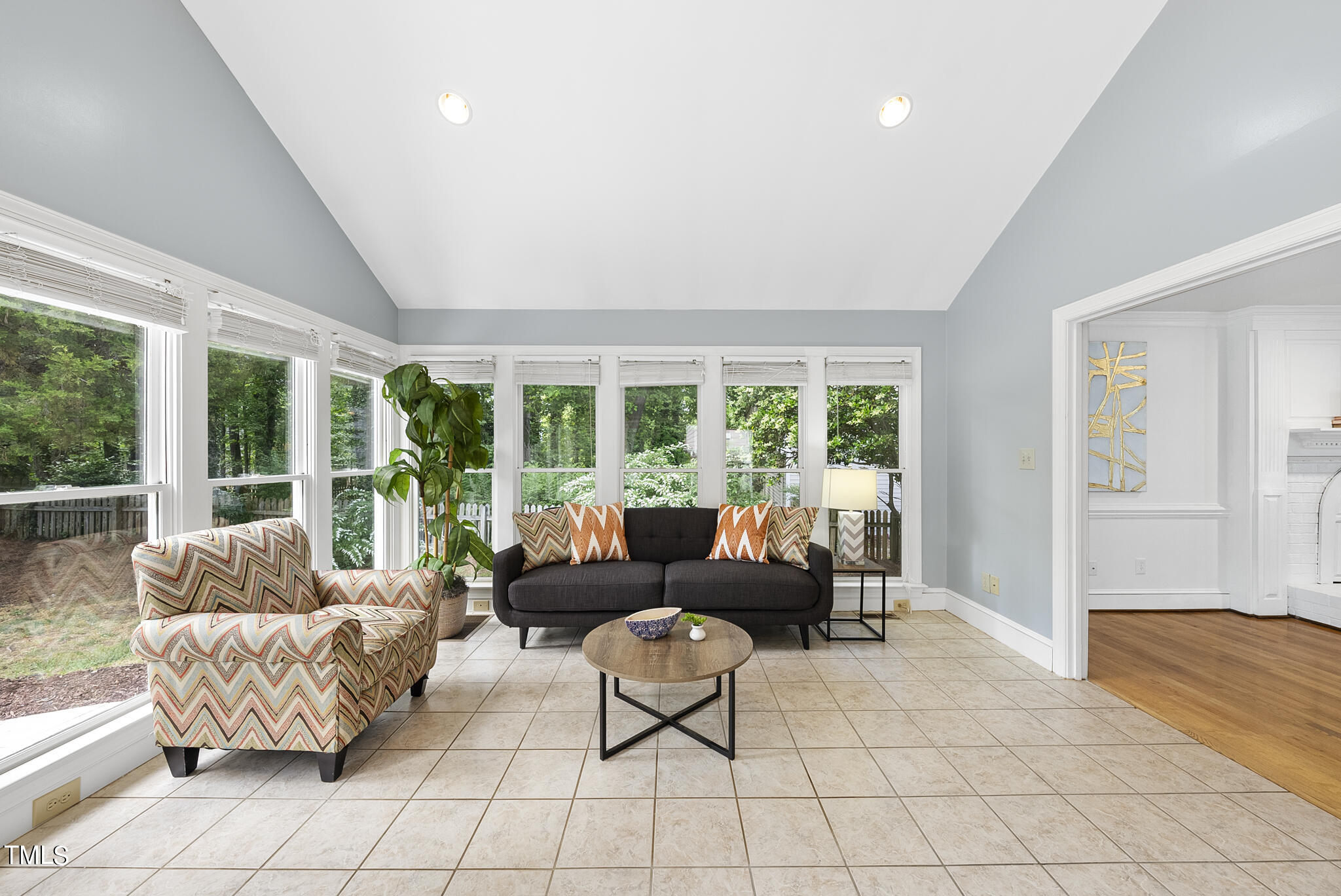 8917 Lindenshire Road