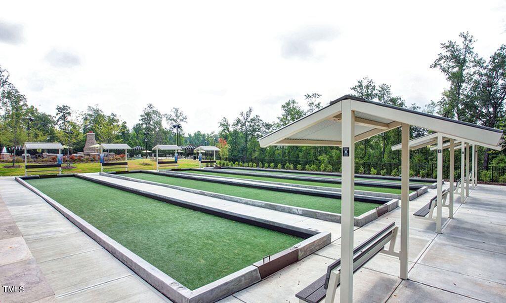 824 Gaston Manor Drive