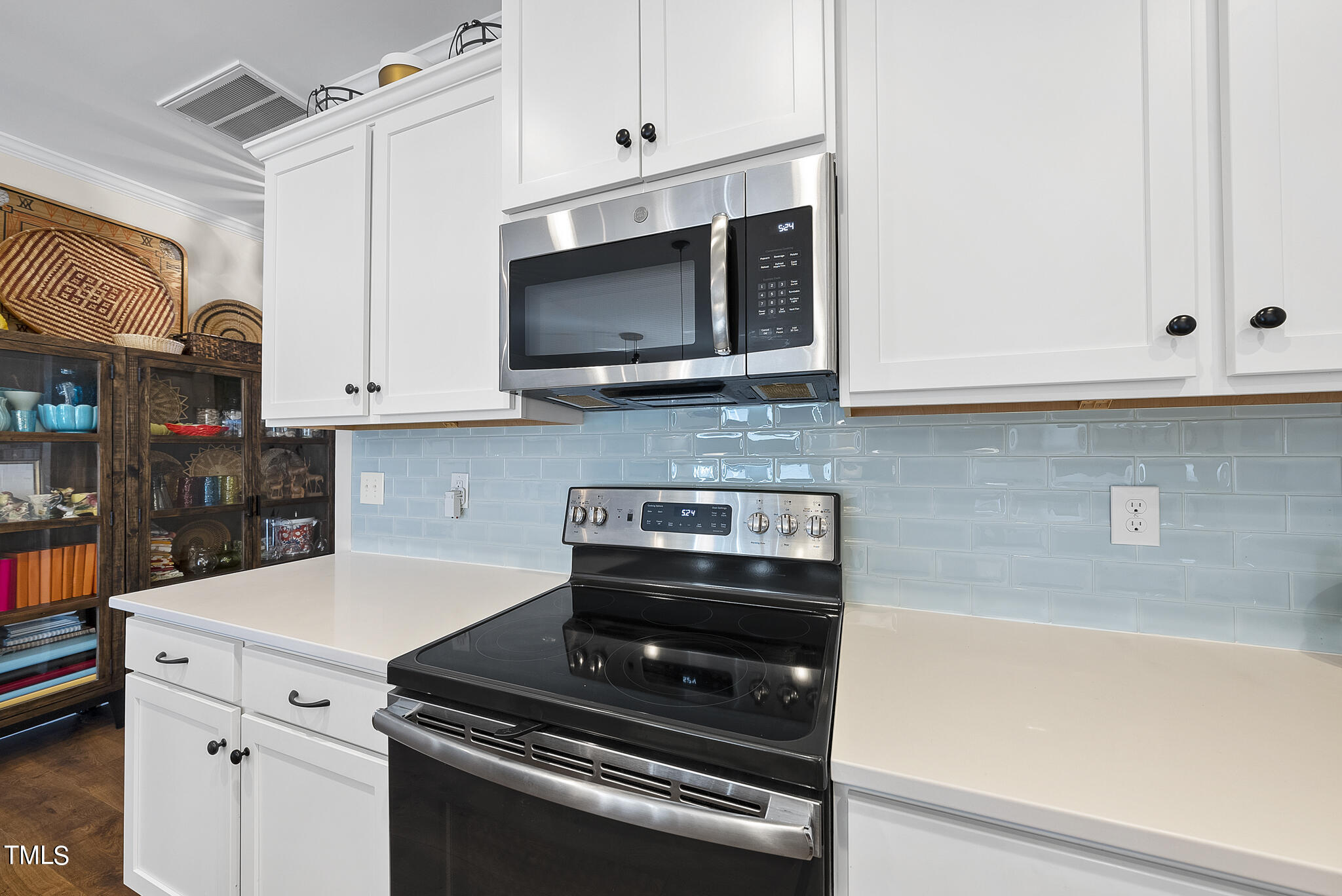 5423 Wallace Martin Way