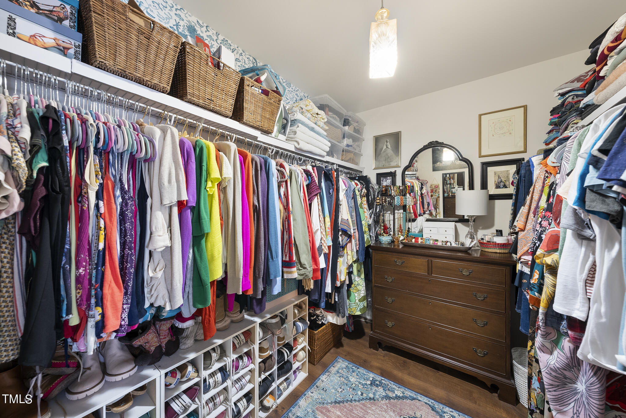 5423 Wallace Martin Way