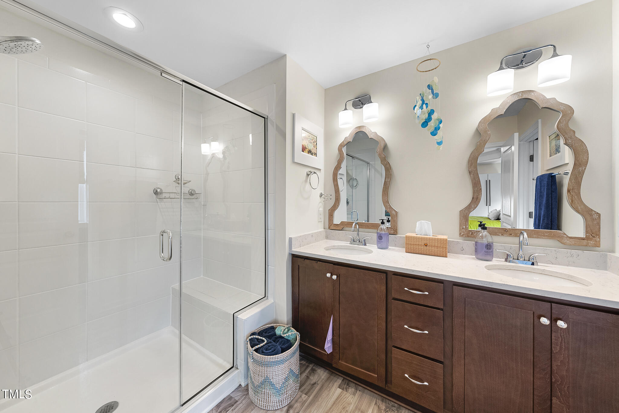 5423 Wallace Martin Way