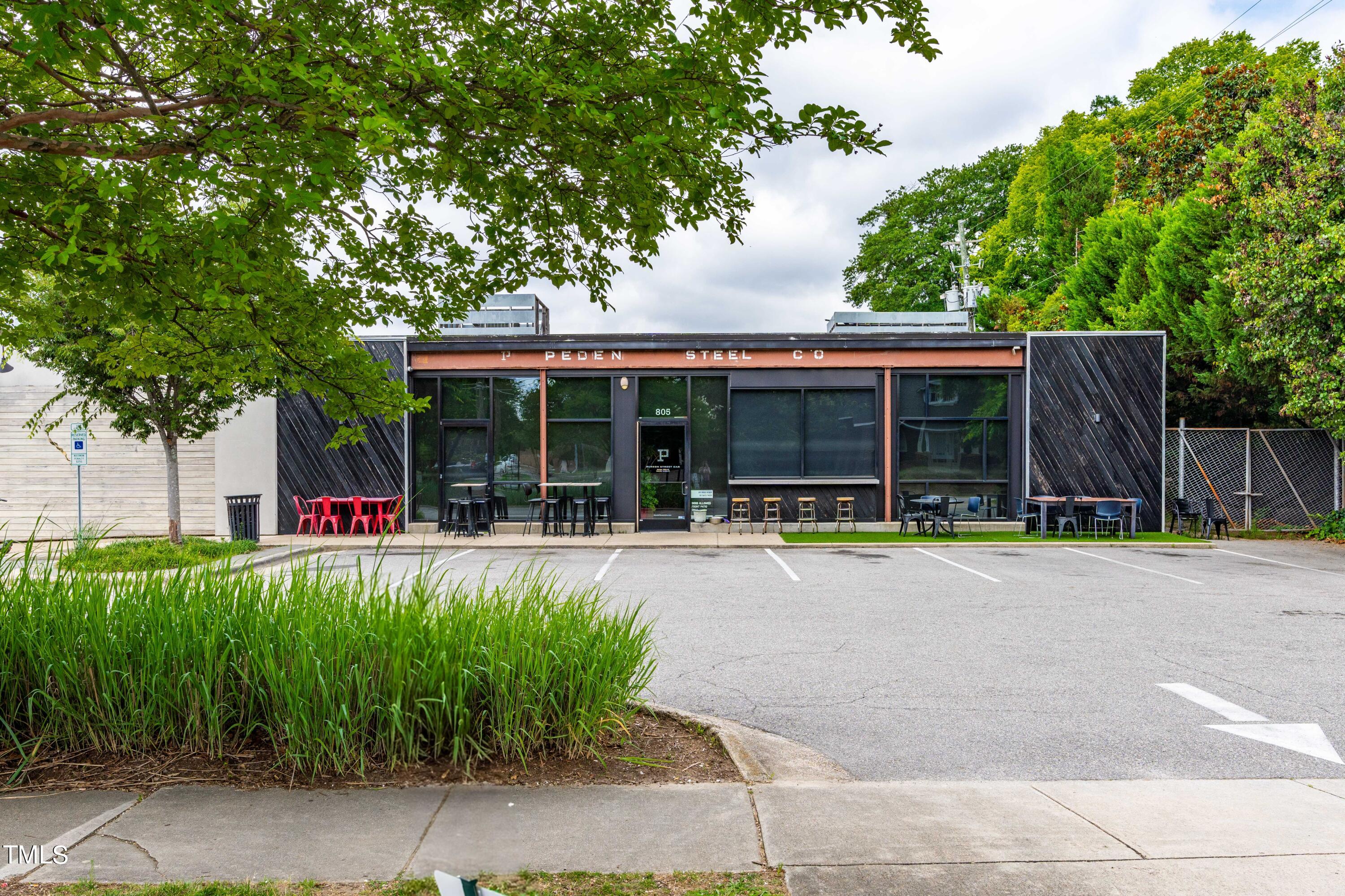 801 E Lane Street