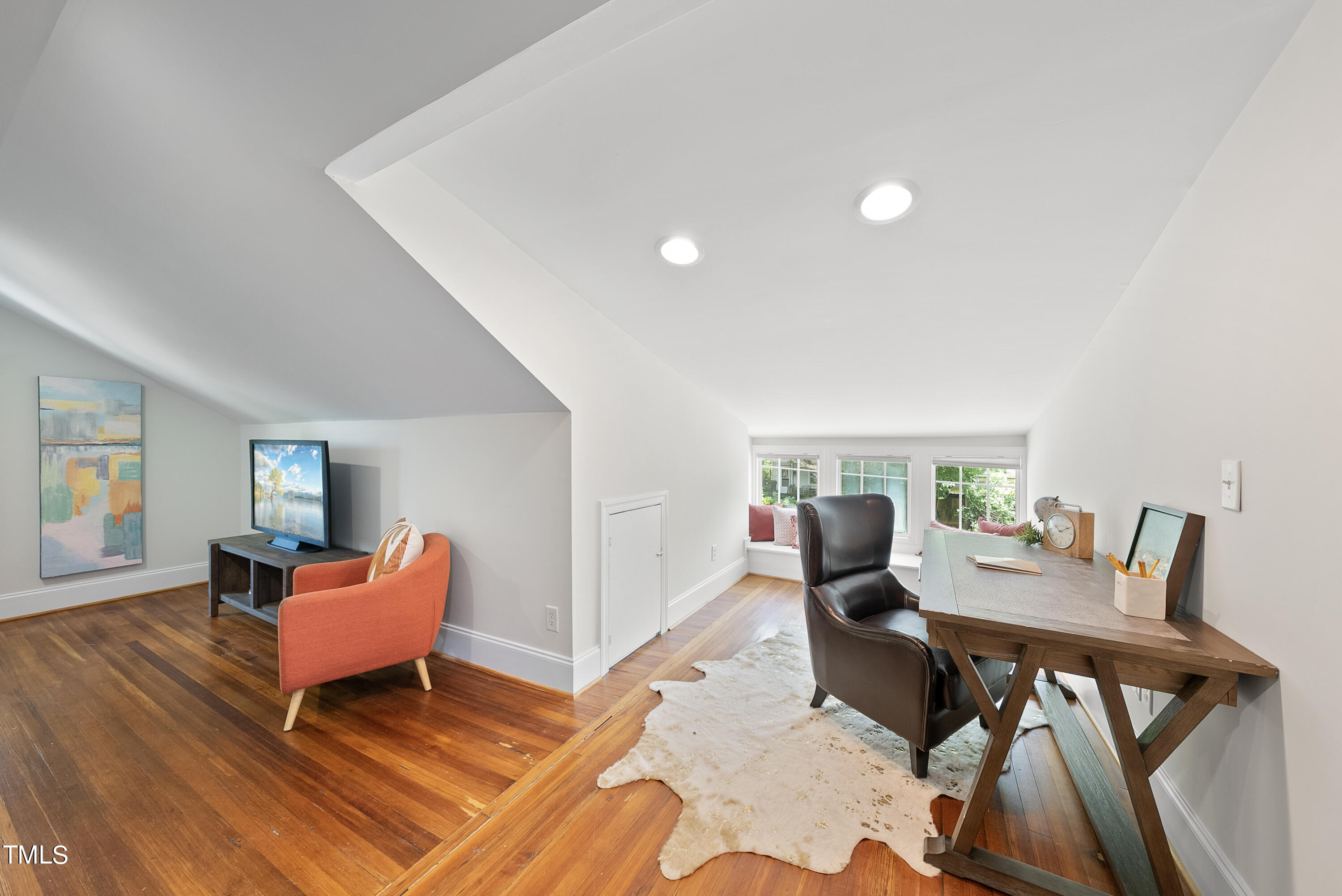 801 E Lane Street