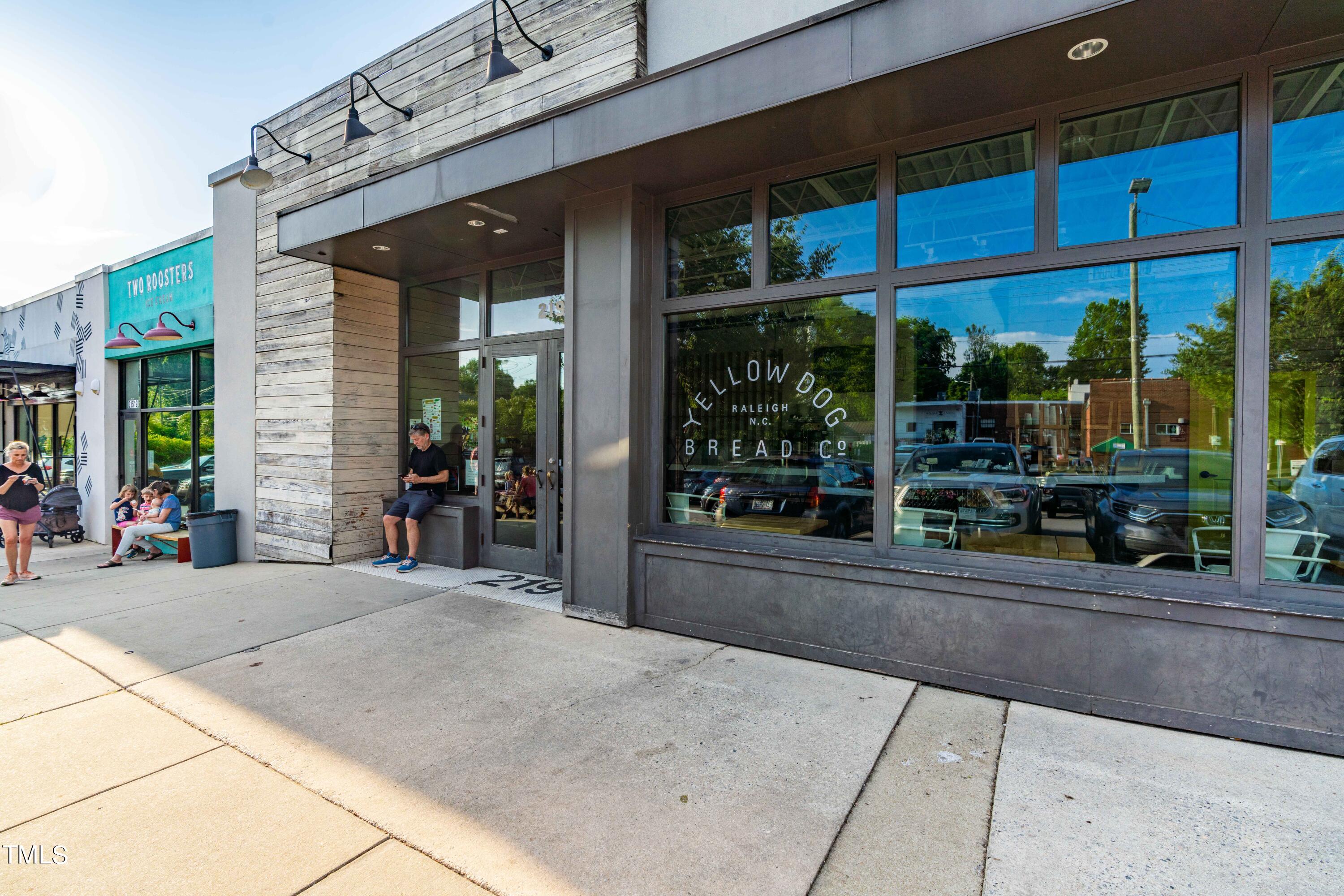 801 E Lane Street