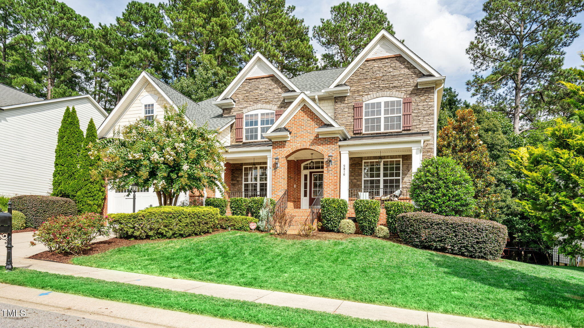 5816 Claribel Court