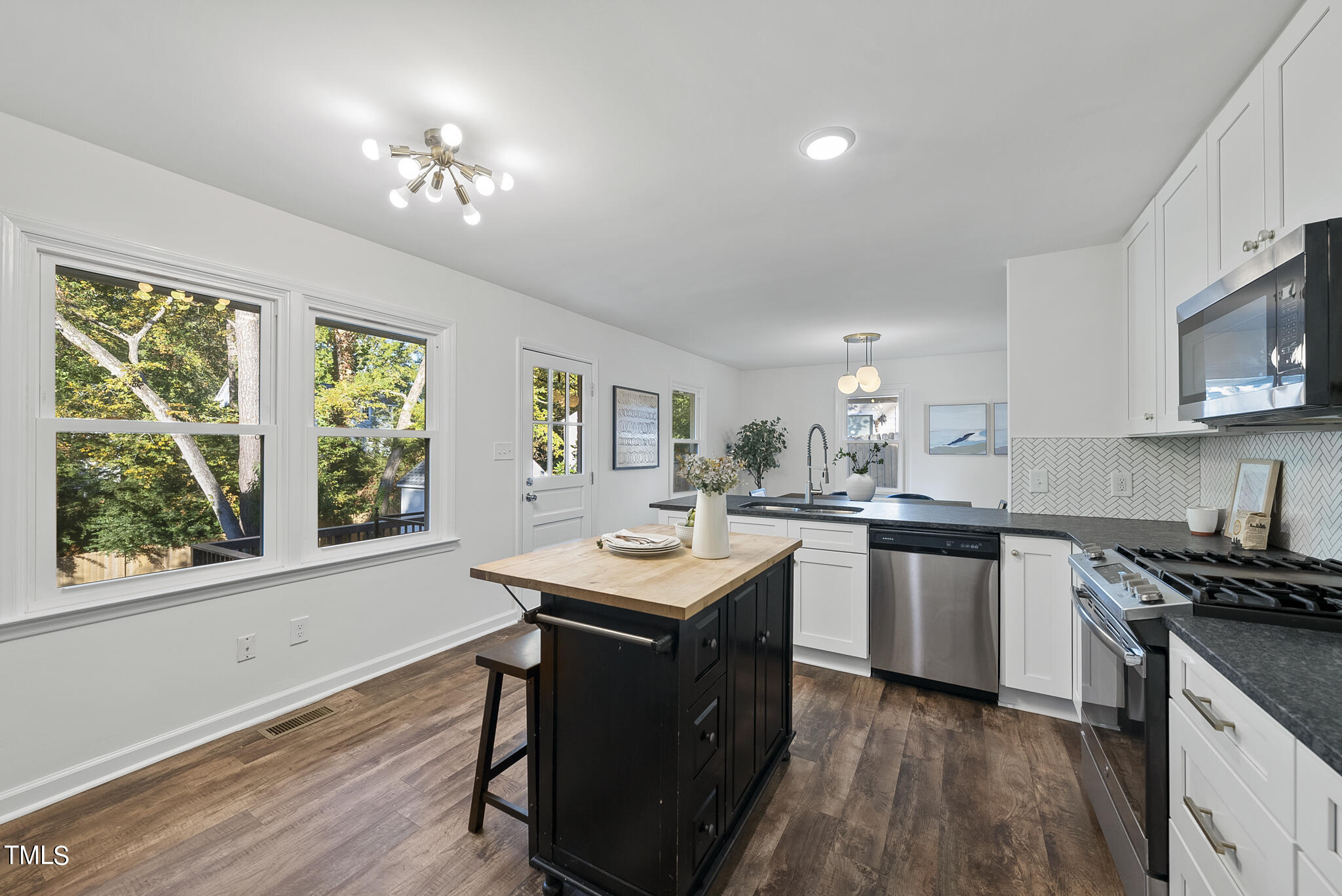 5309 Cedarwood Drive