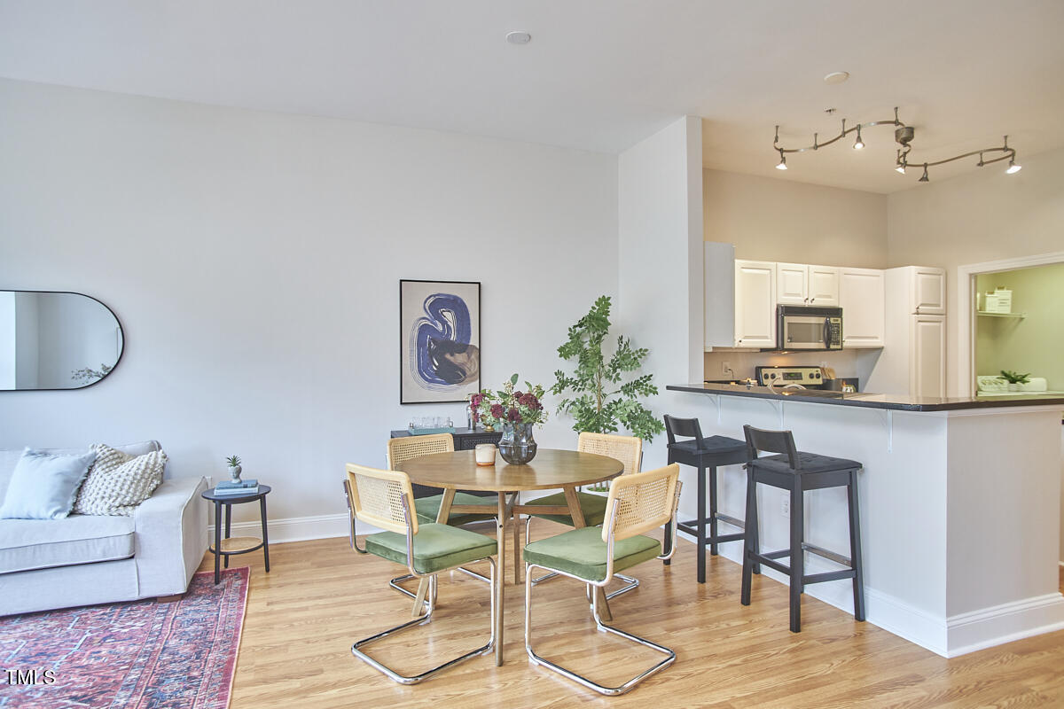 200 S Dawson Street # 303