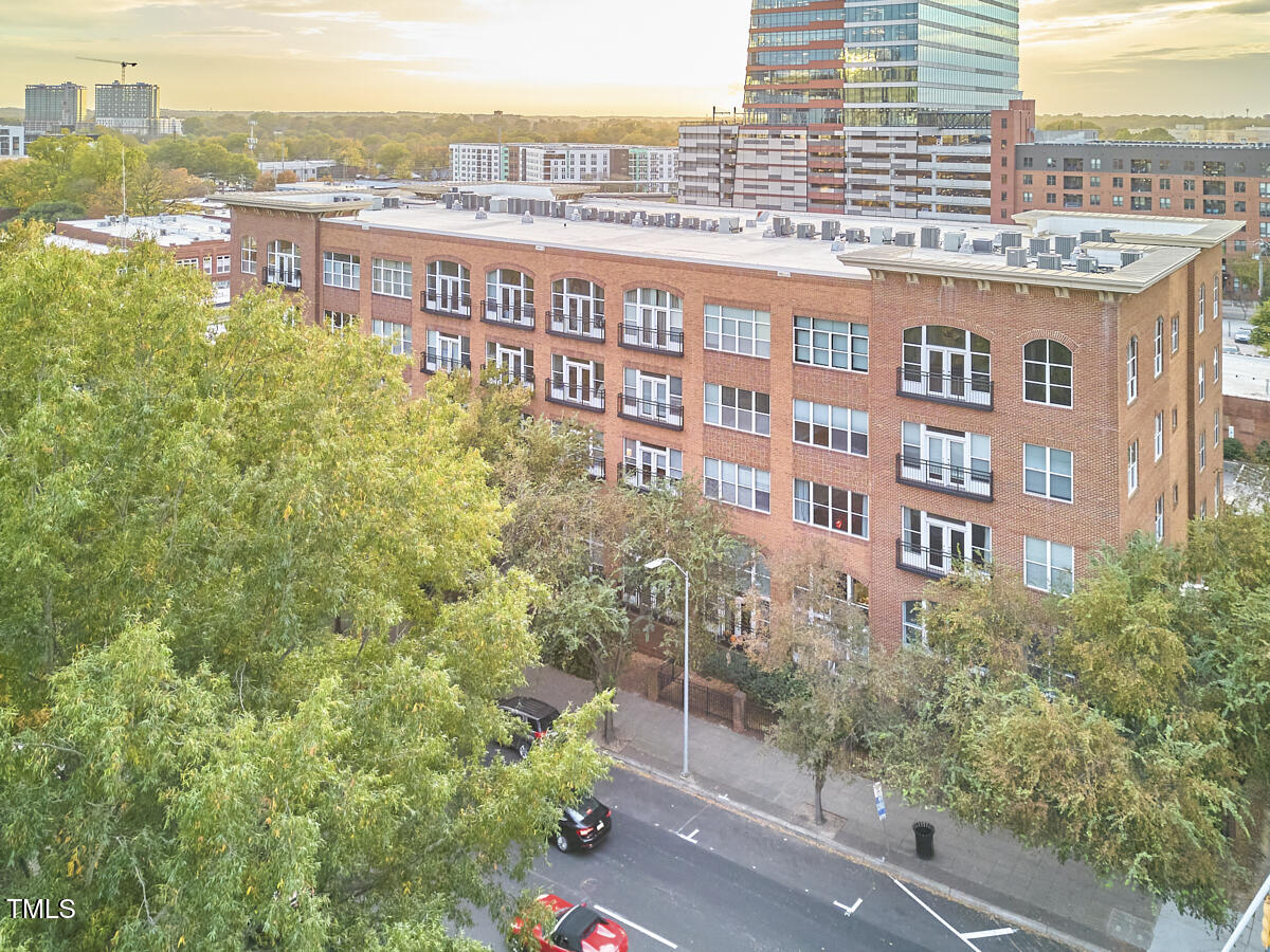 200 S Dawson Street # 303