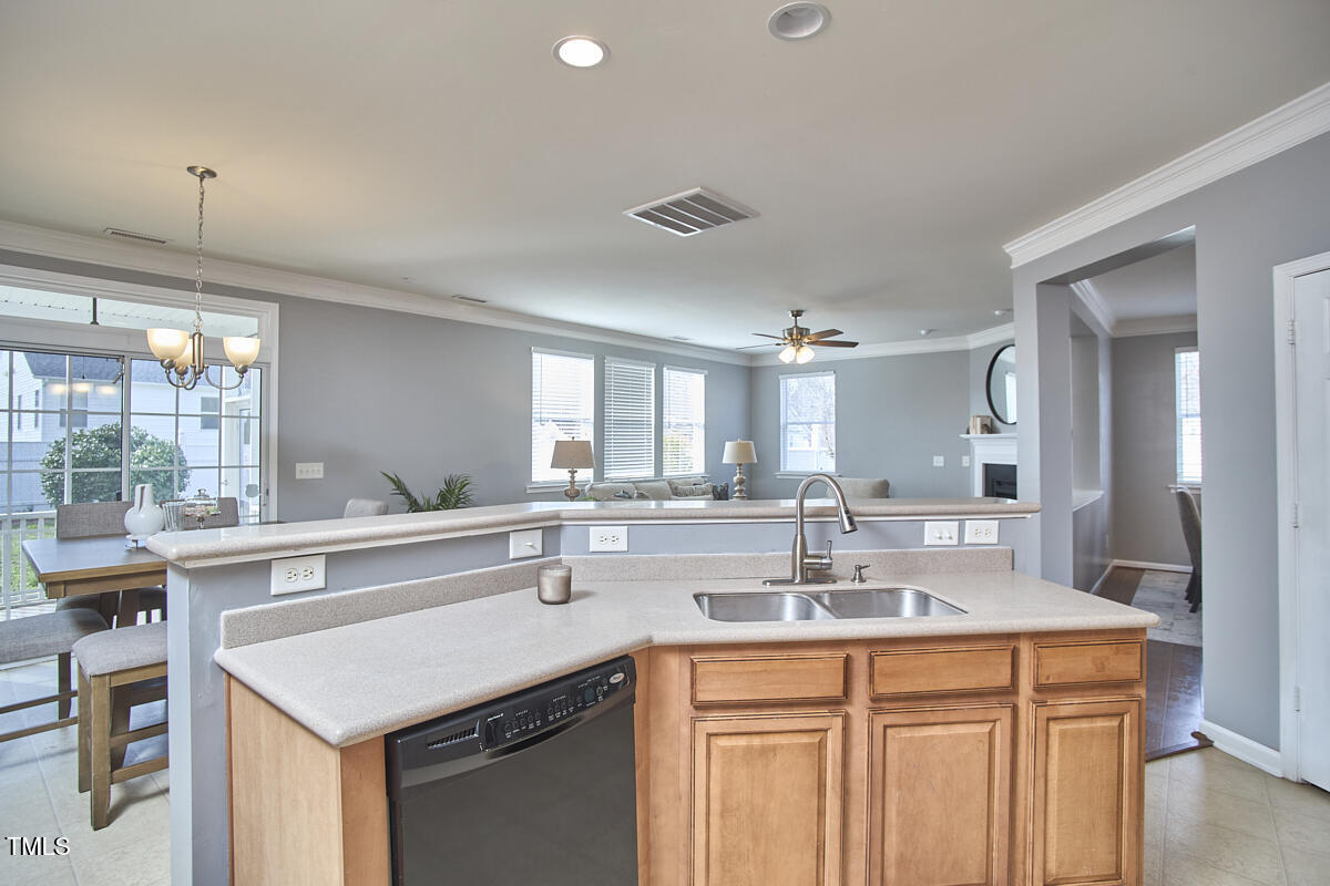 442 Steel Hopper Way