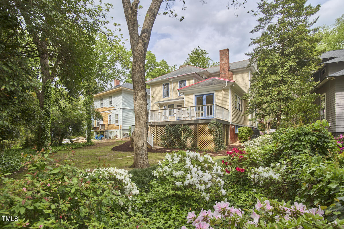 1005 W Lenoir Street
