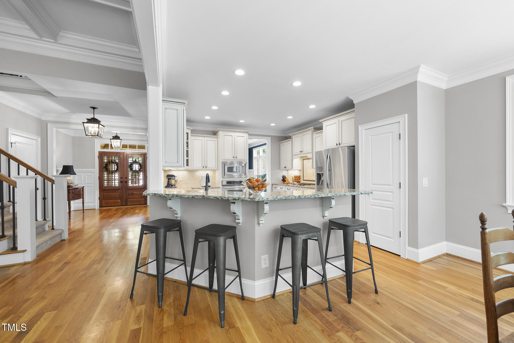 716 Streamwood Drive