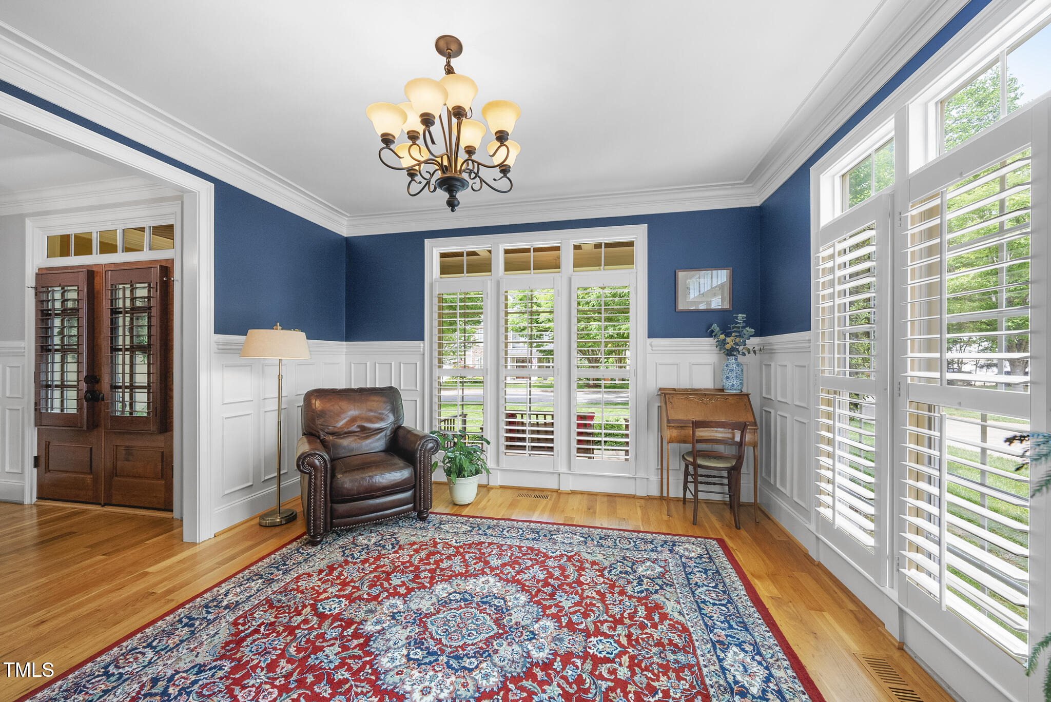 716 Streamwood Drive