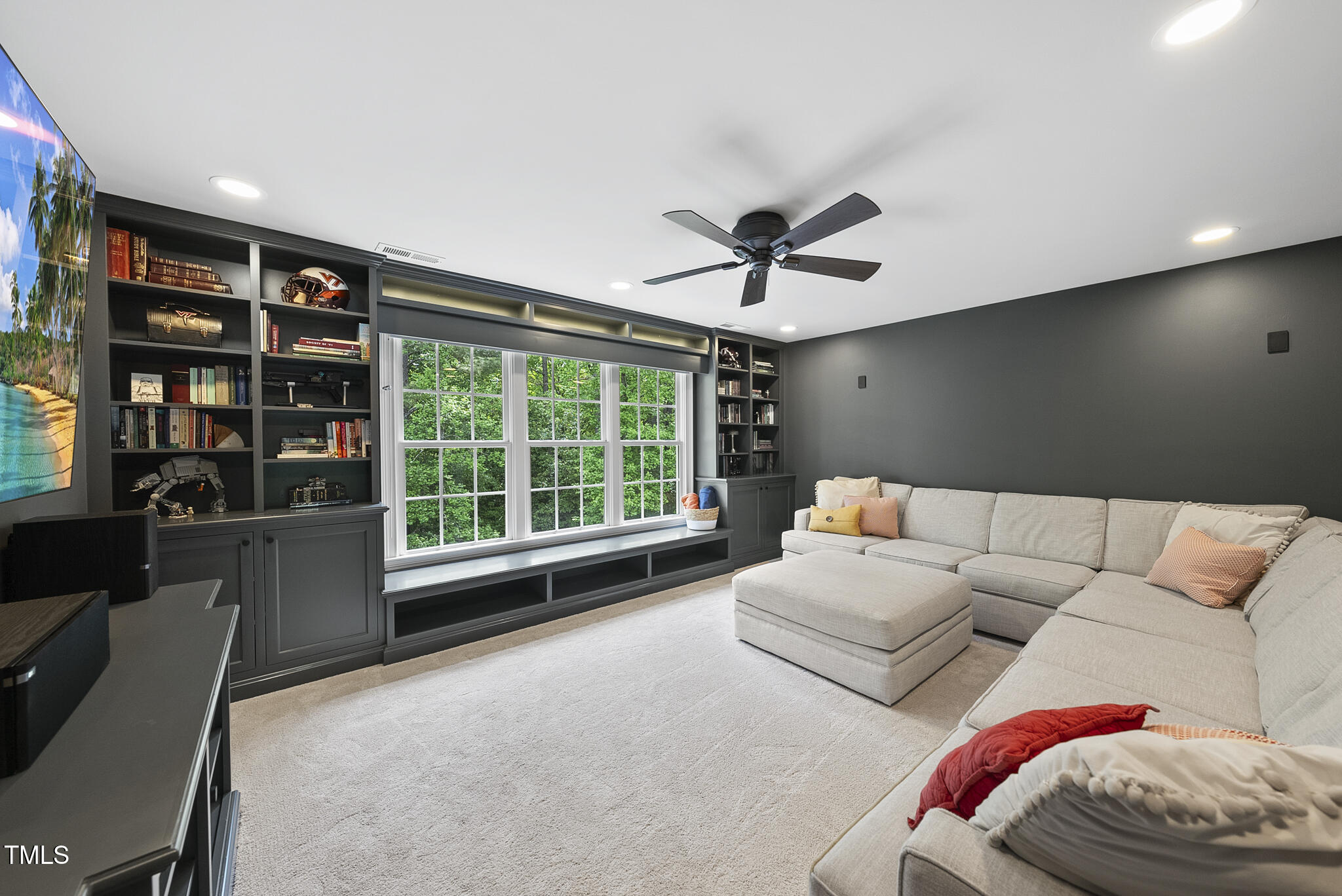 716 Streamwood Drive