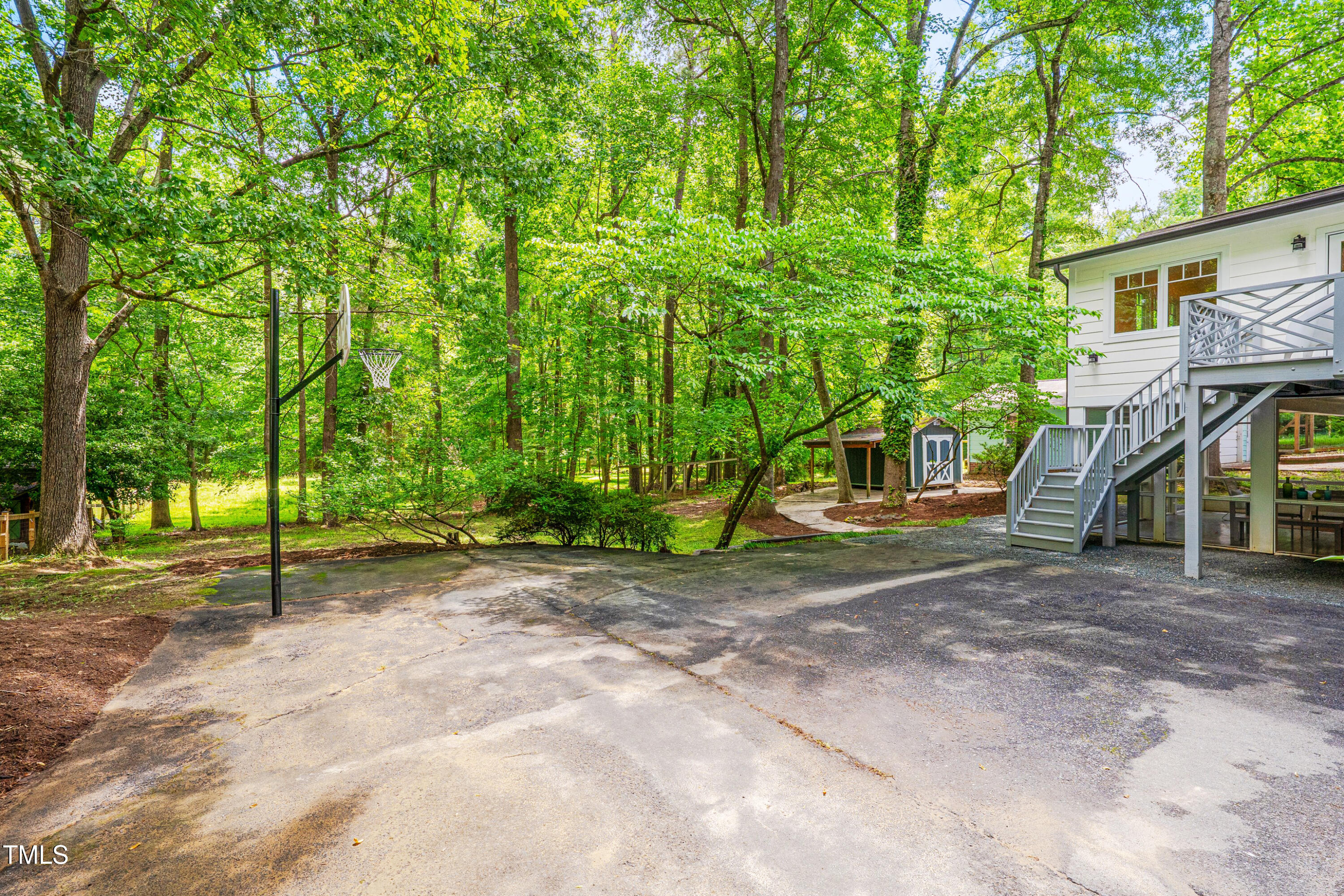 823 Churchill Drive