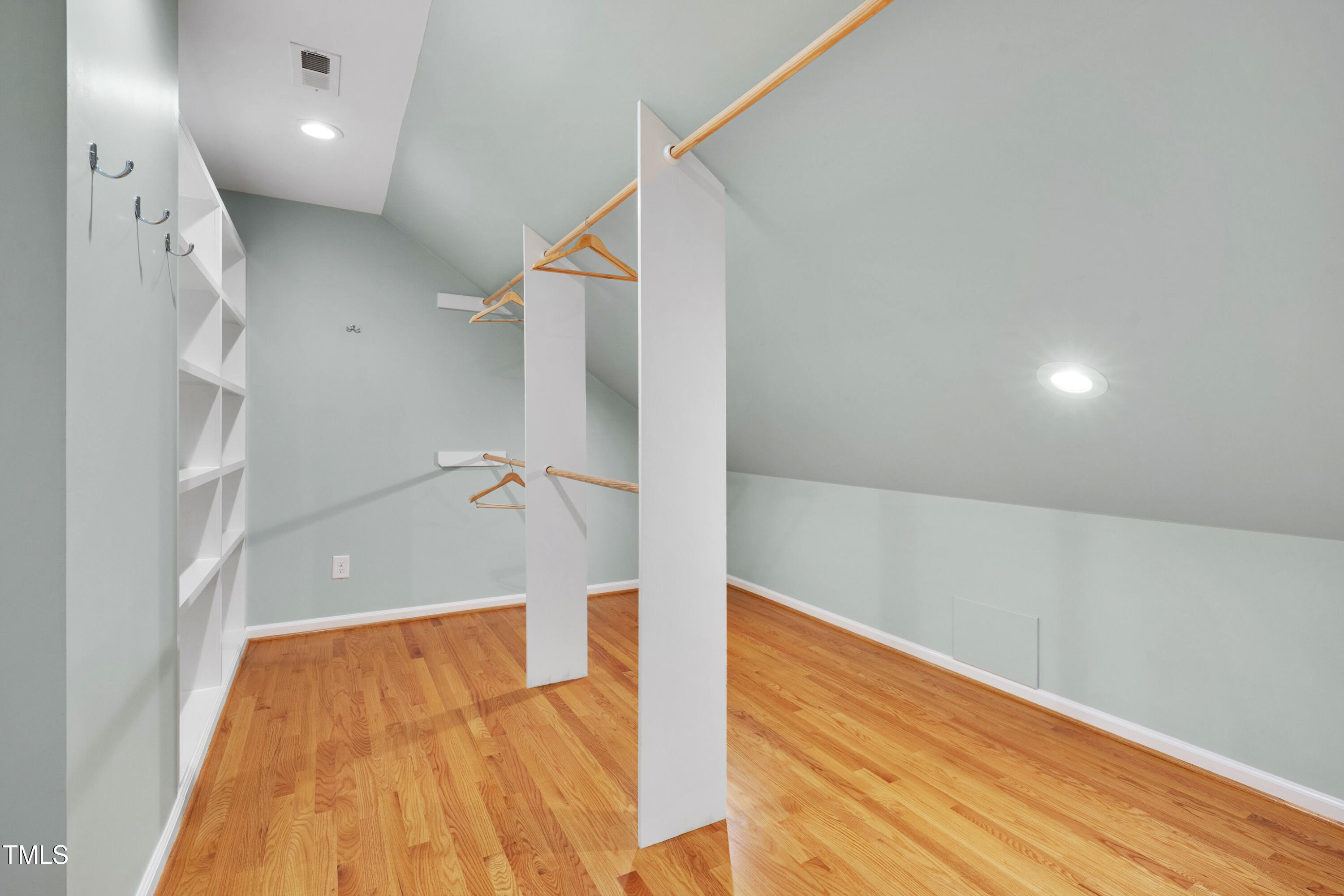 823 Churchill Drive