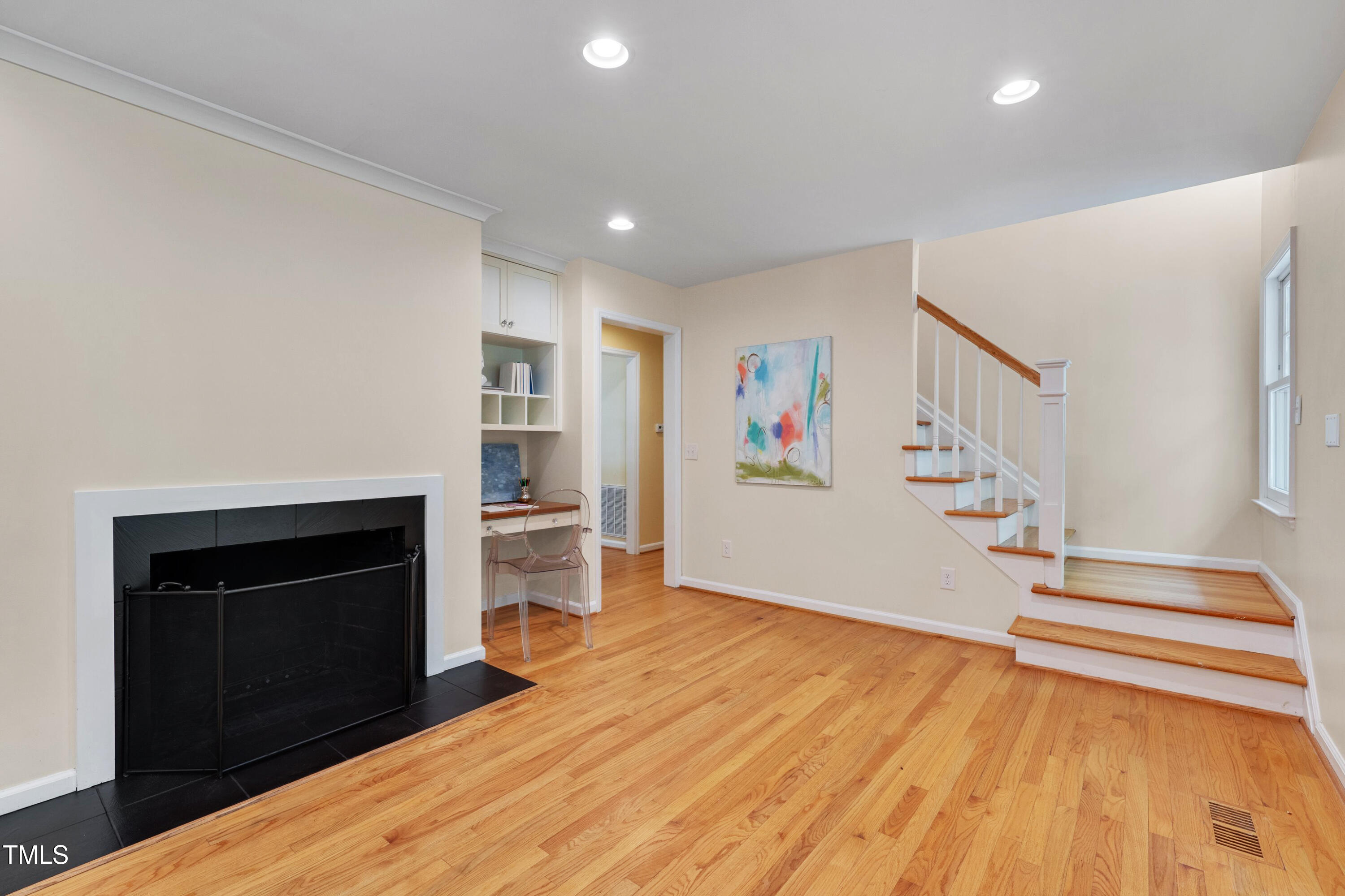 823 Churchill Drive