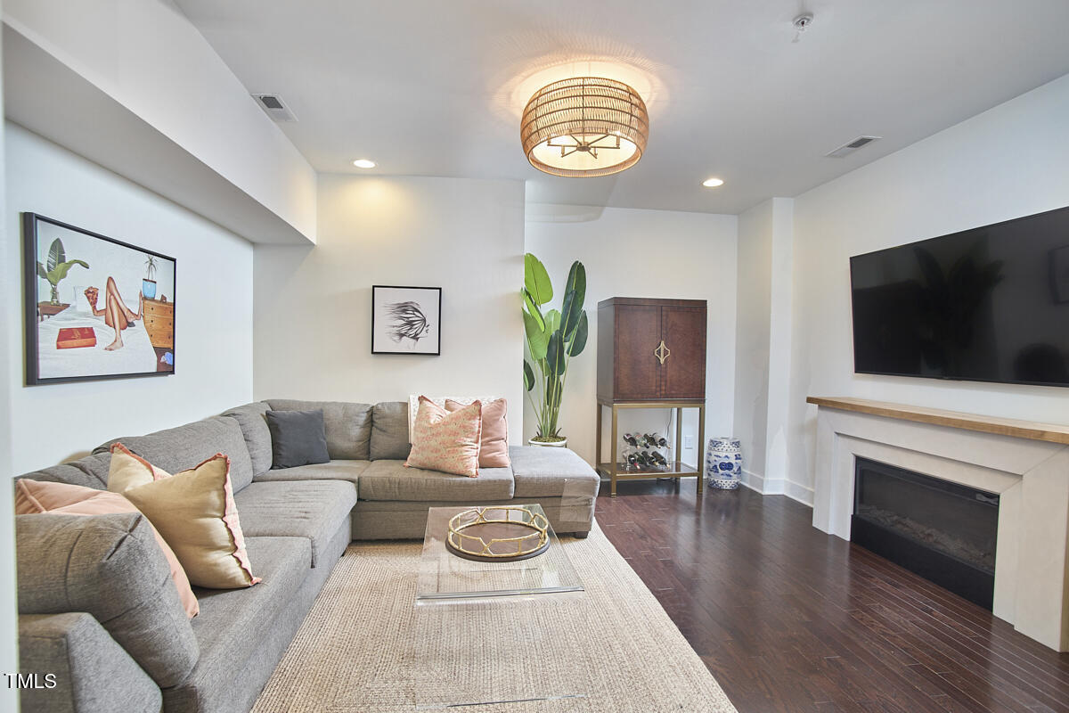 2806 Bedford Green Drive # 108