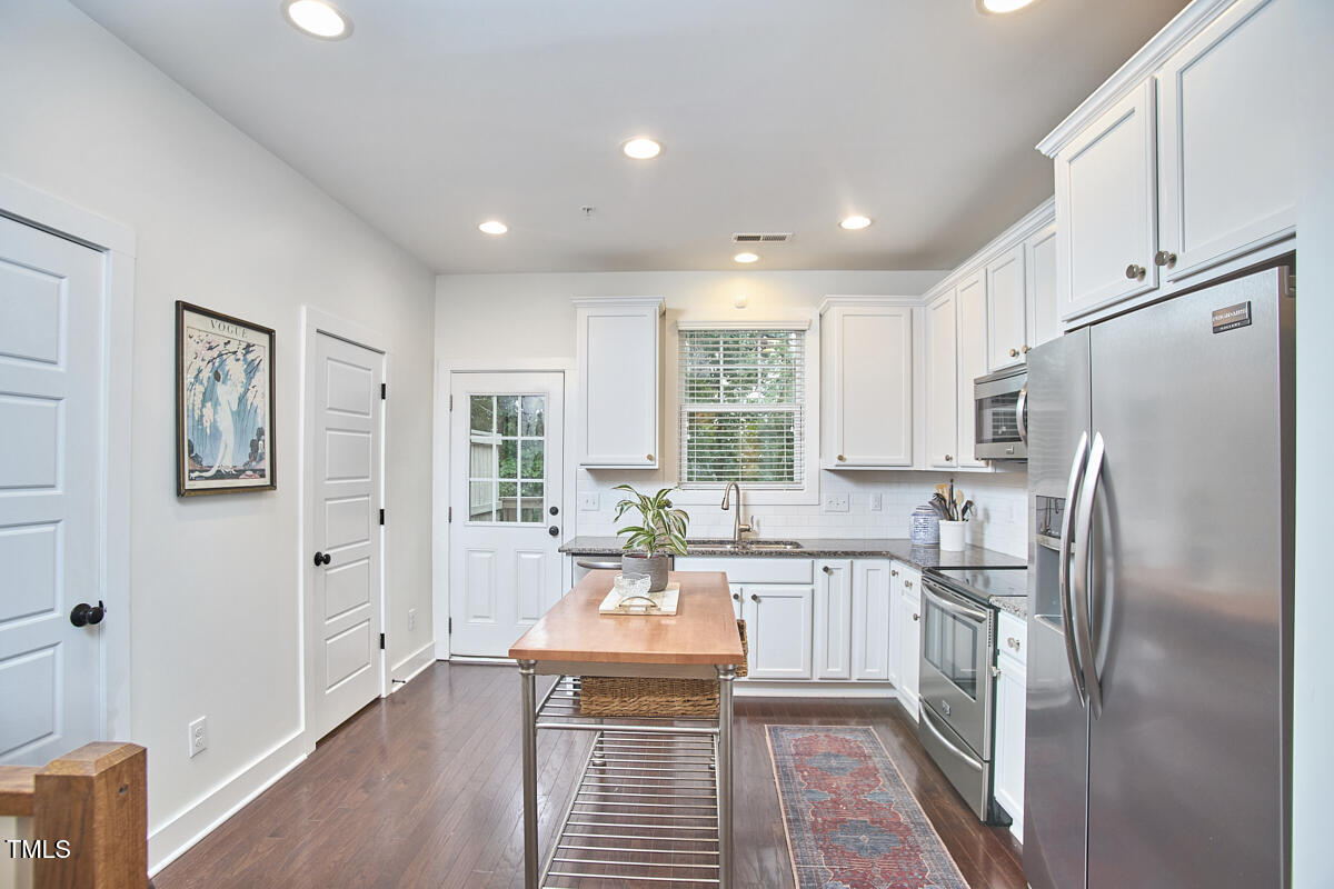 2806 Bedford Green Drive # 108