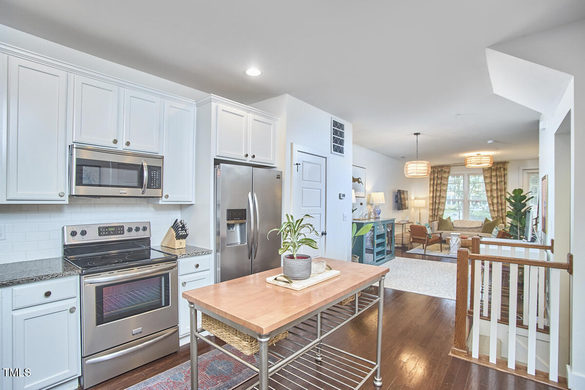 2806 Bedford Green Drive # 108