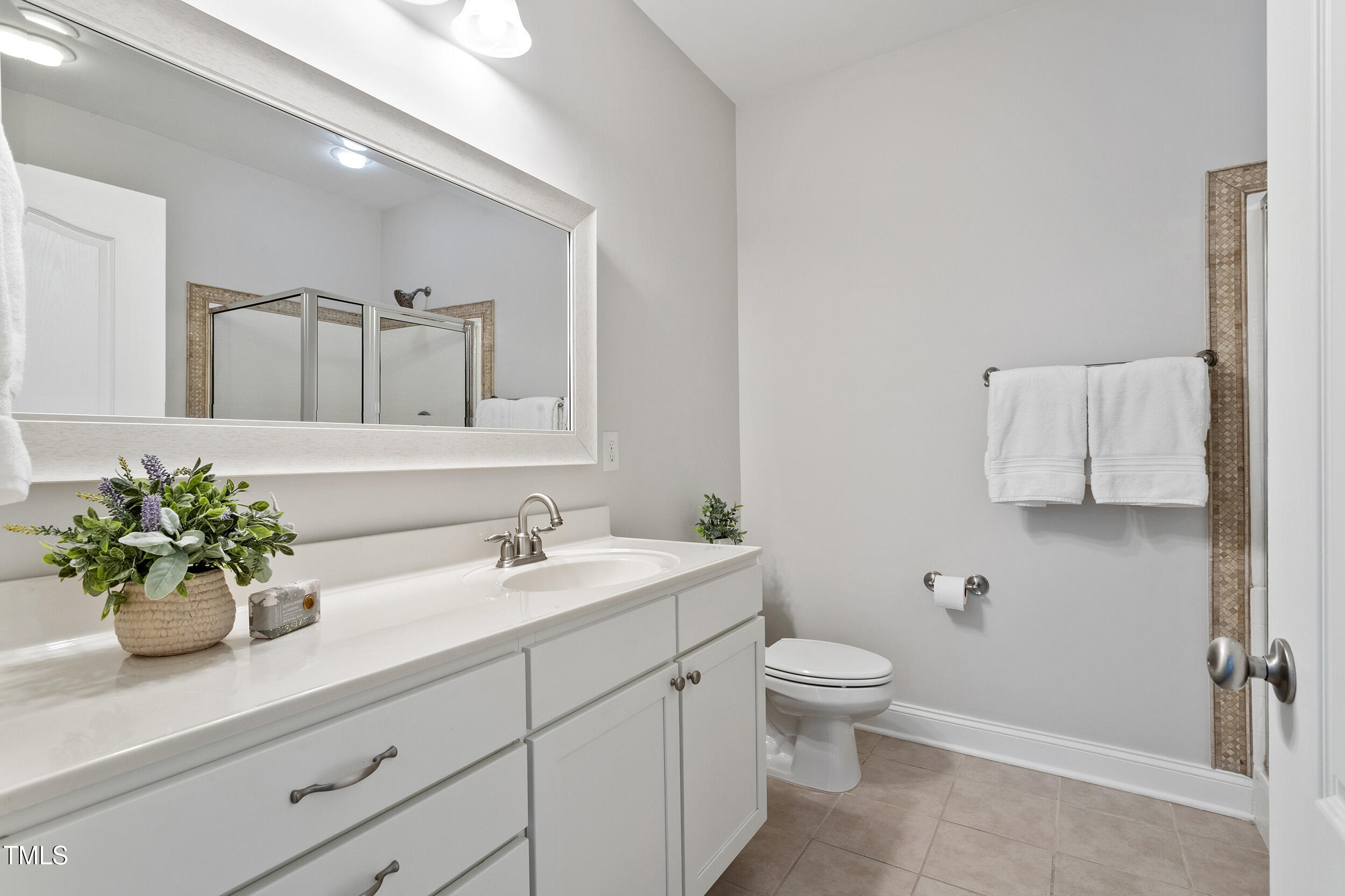 3811 Lunceston Way # 208