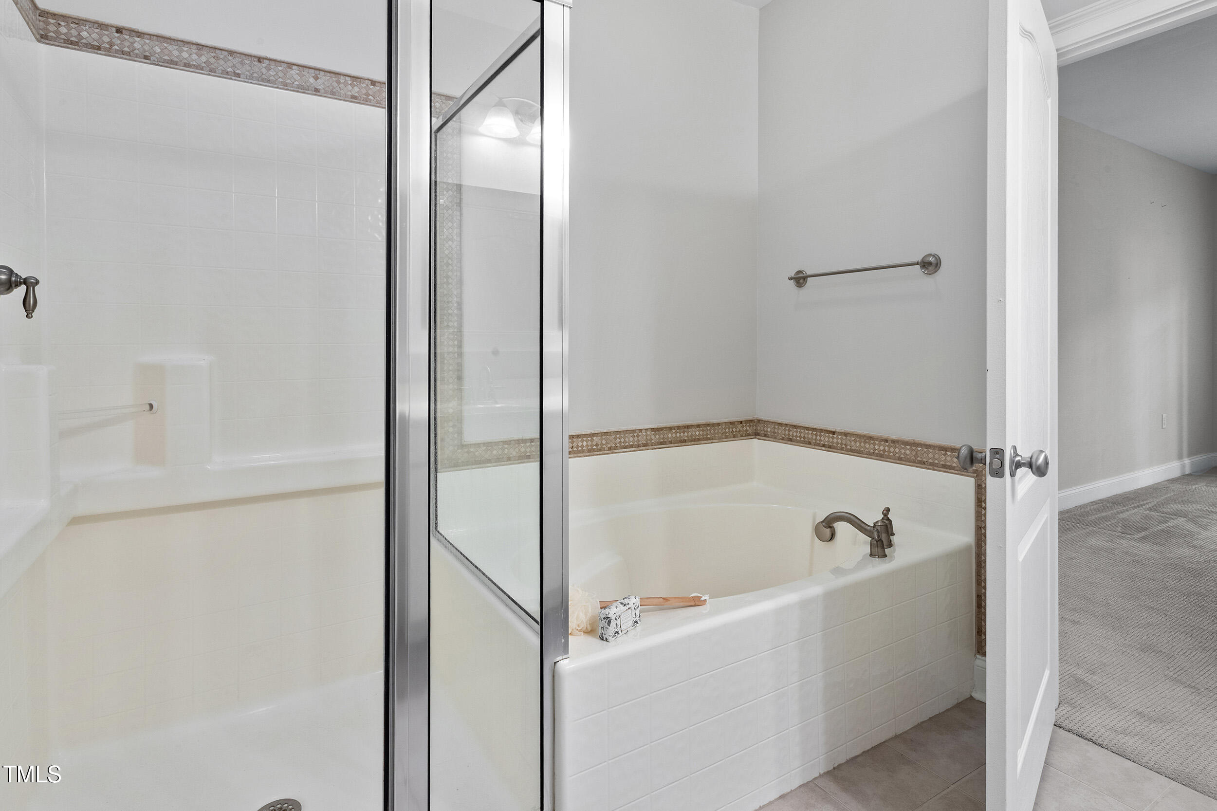 3811 Lunceston Way # 208