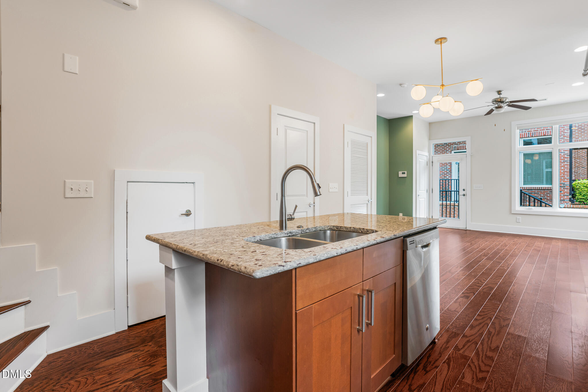 248 William Drummond Way