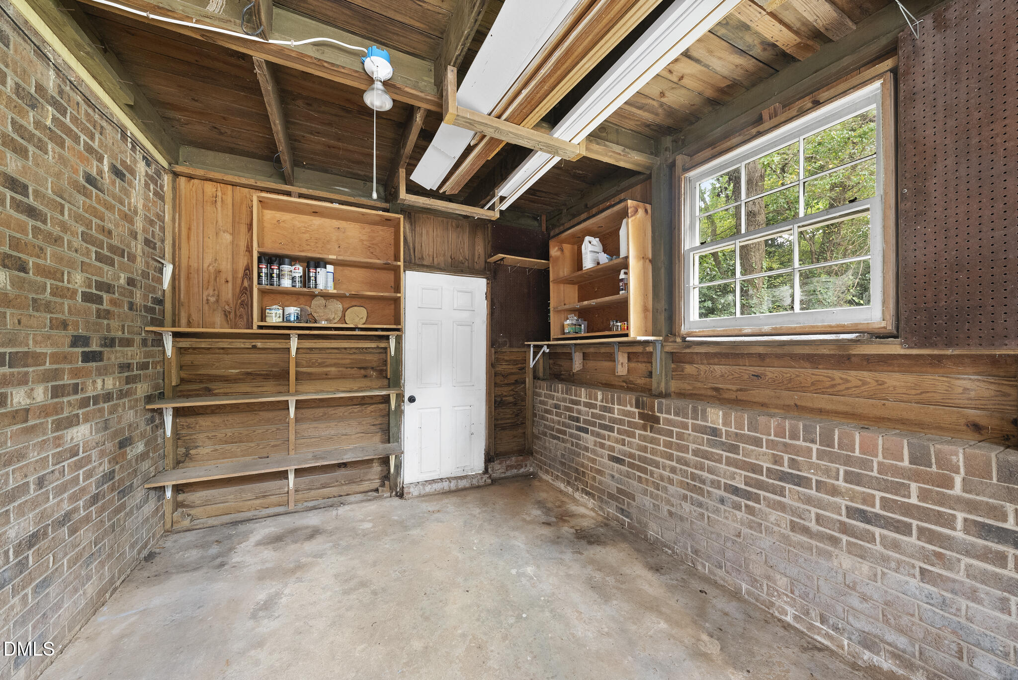 5105 Shamrock Drive