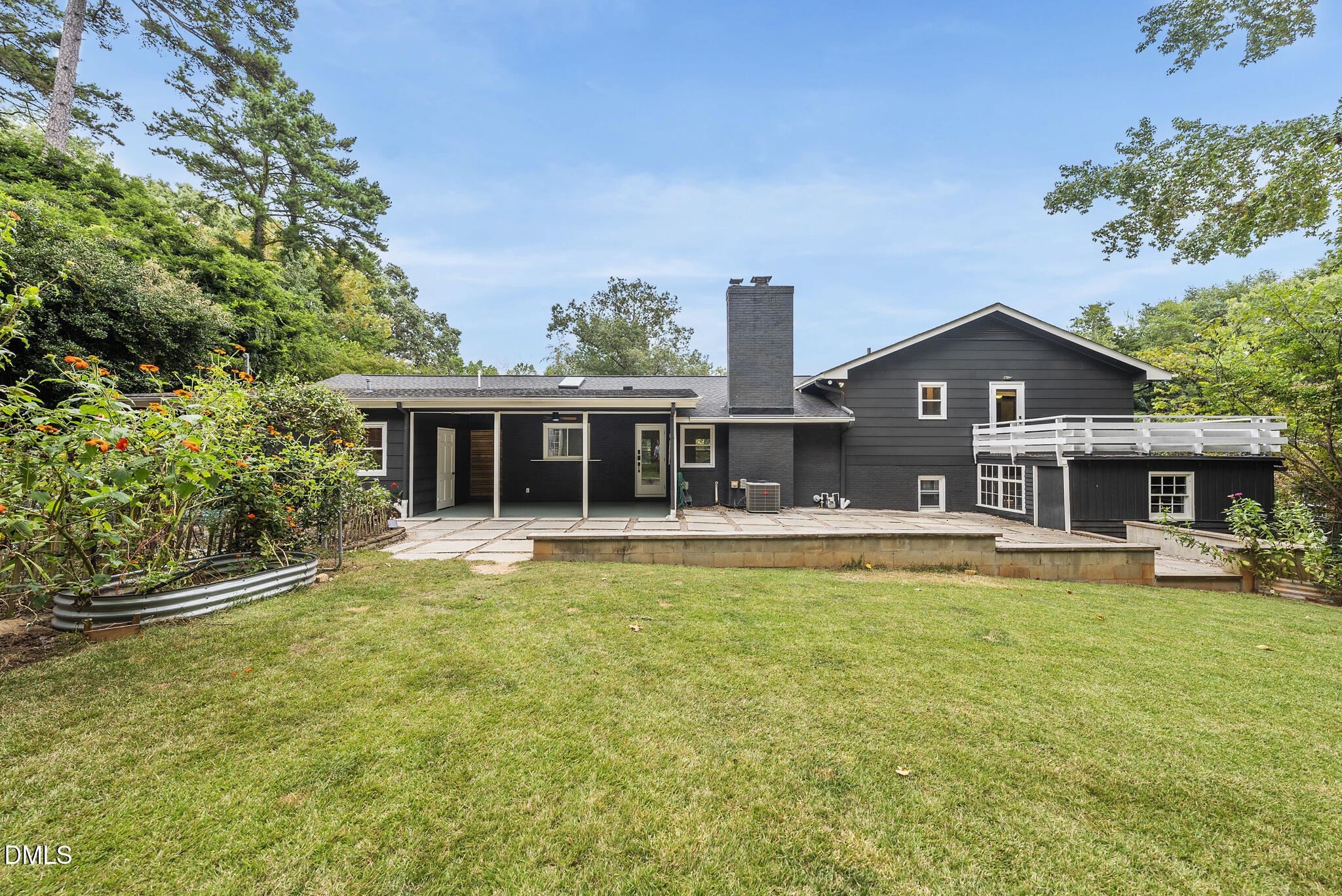 5105 Shamrock Drive