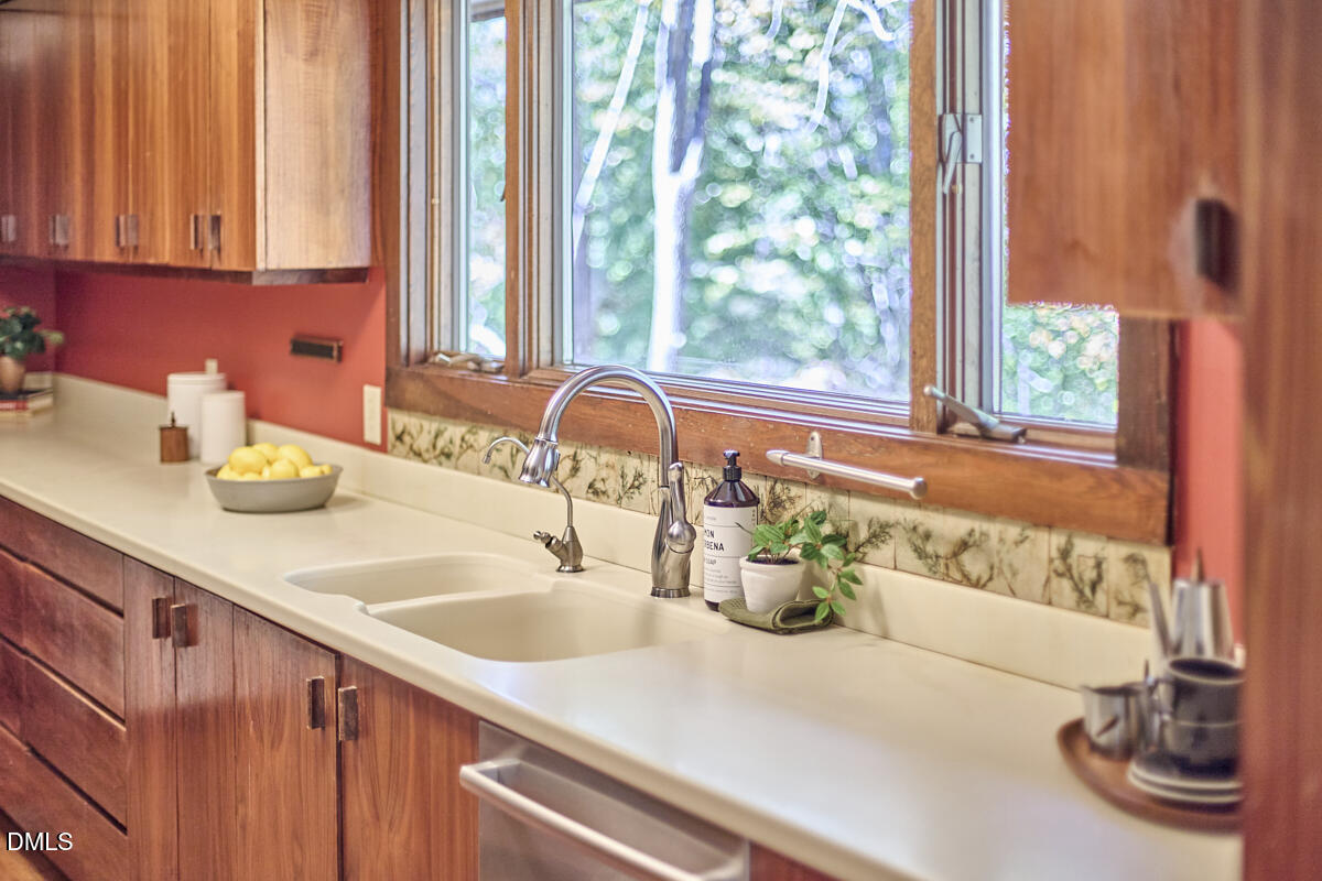 113 Rhododendron Drive, Chapel Hill