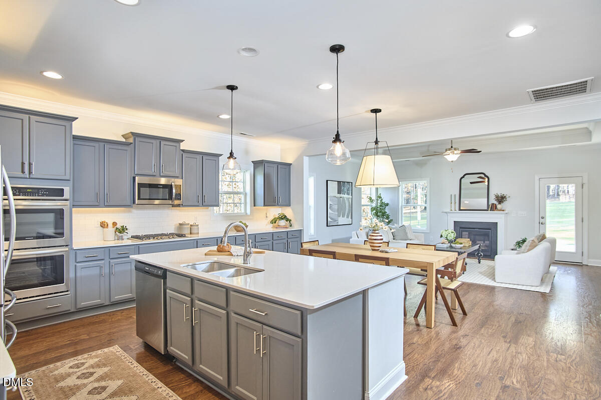 8600 Rowan Oak Court