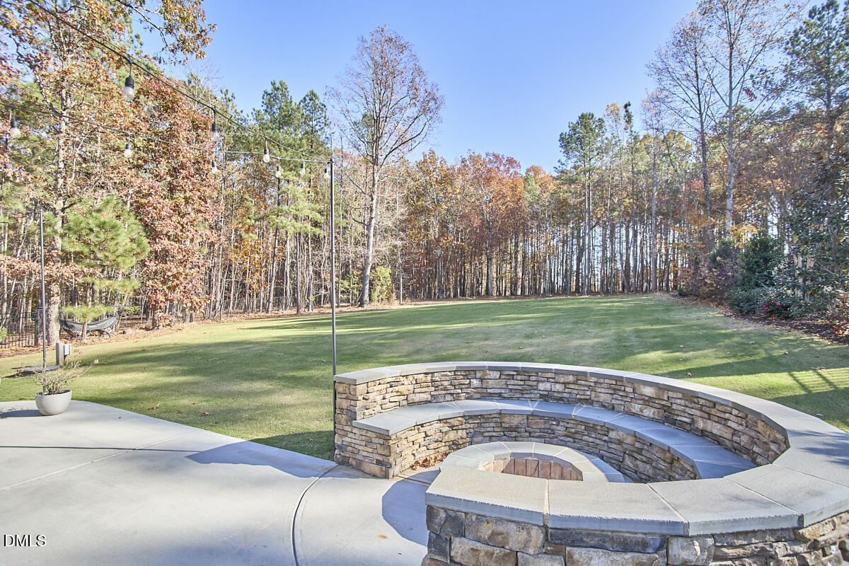 8600 Rowan Oak Court