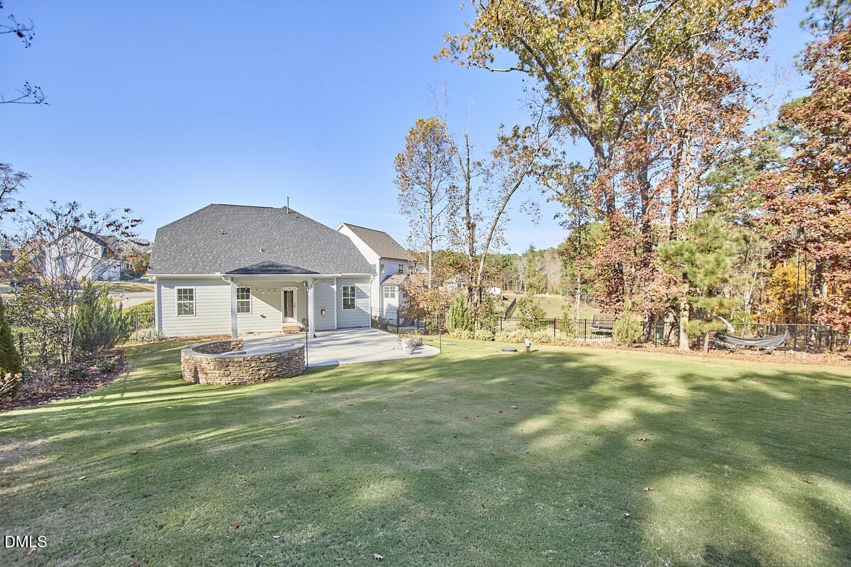8600 Rowan Oak Court