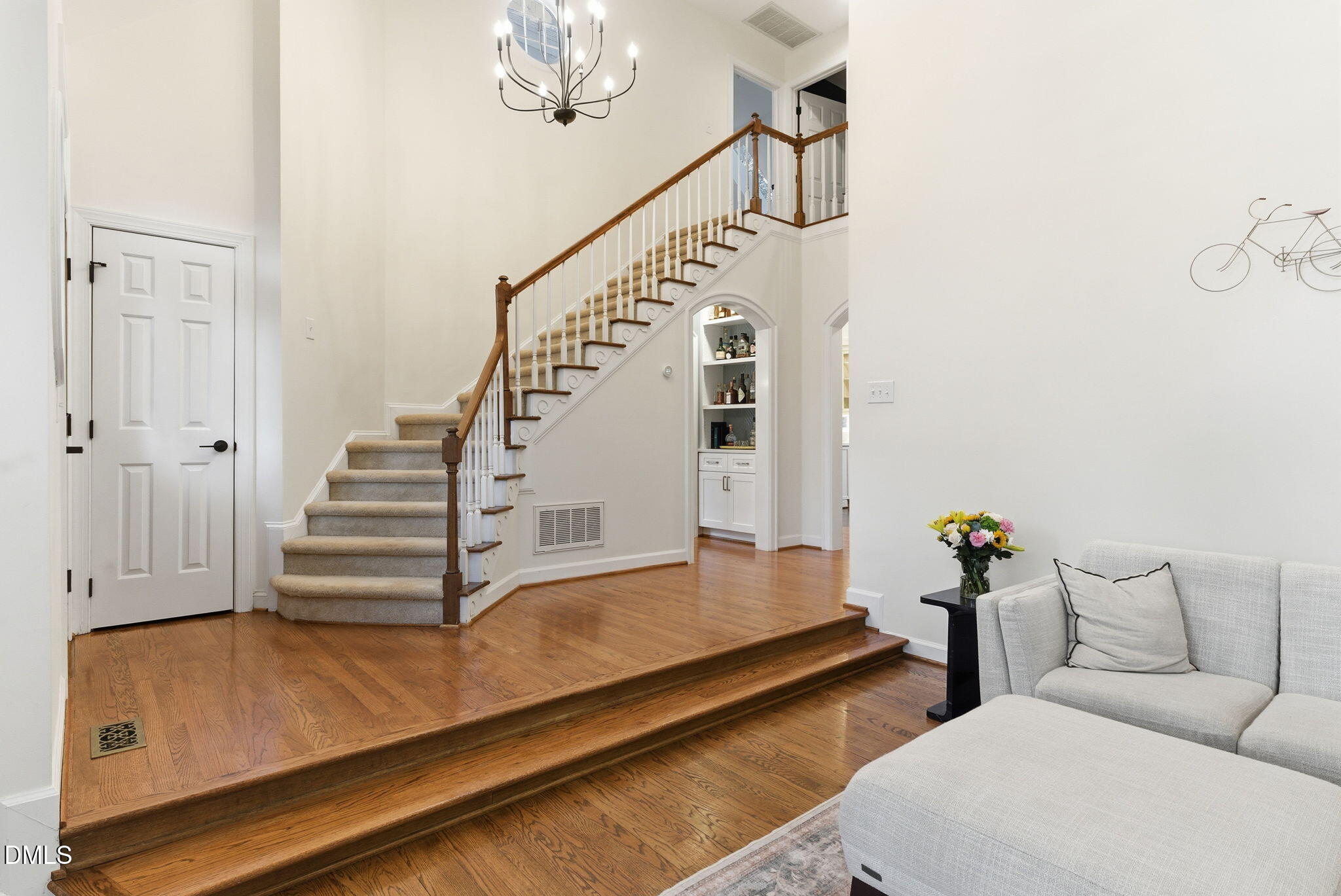 7121 Kinross Drive