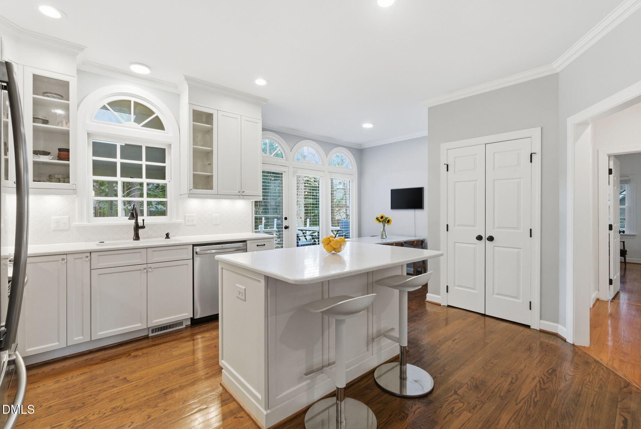 7121 Kinross Drive