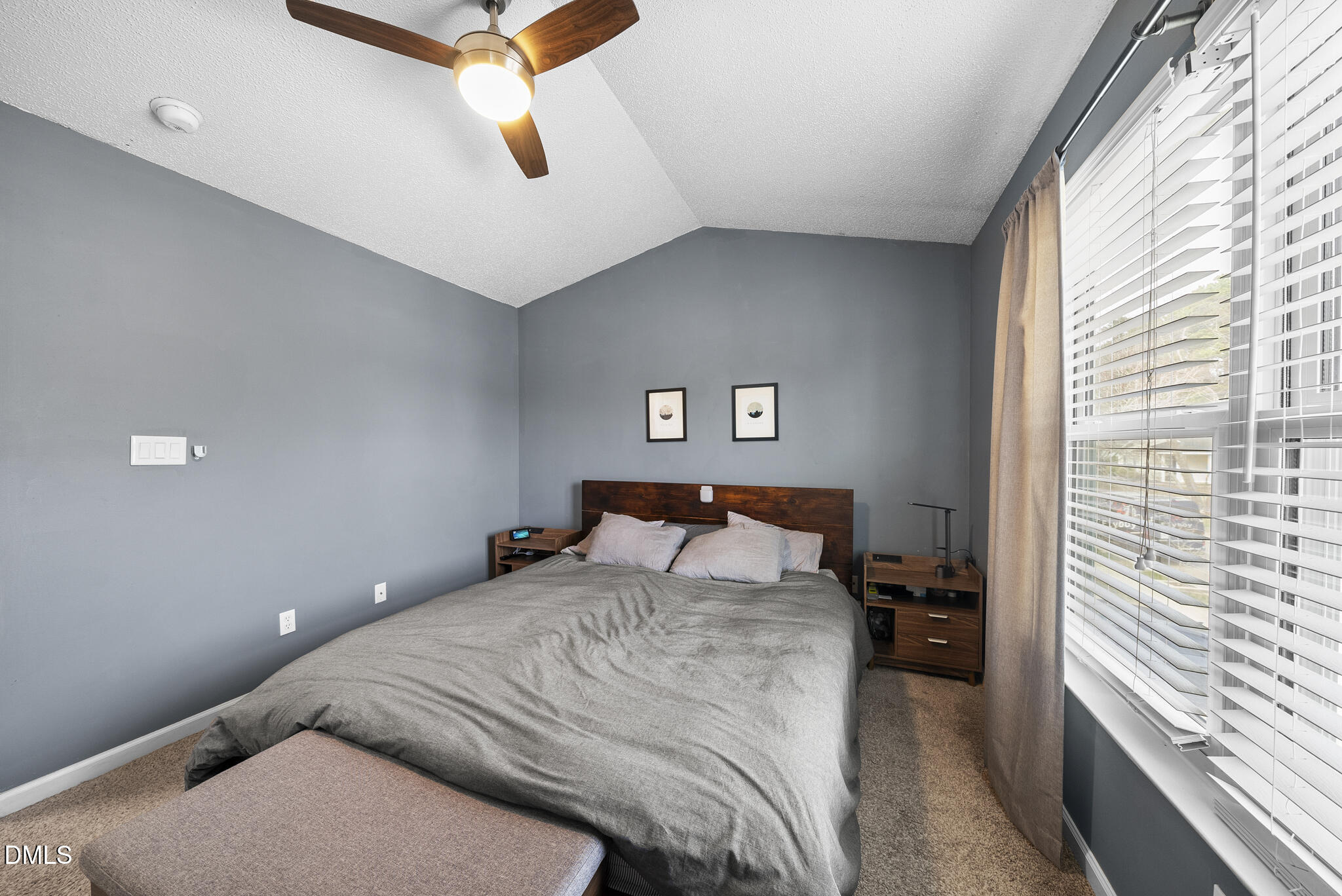 5009 Silverdene Street