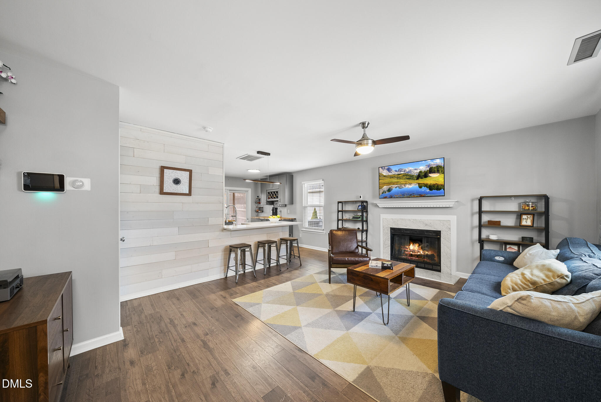 5009 Silverdene Street