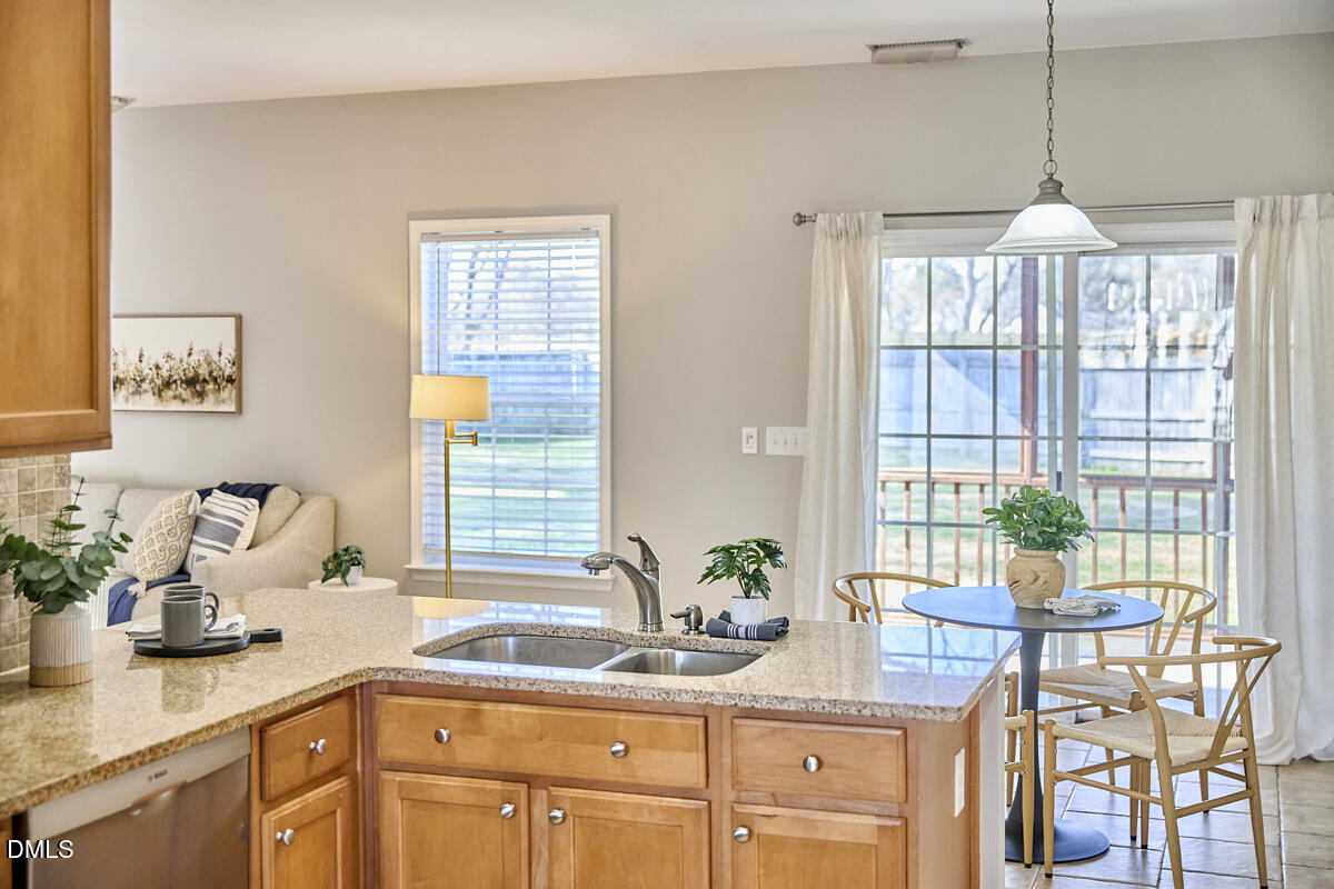 3008 Knottsberry Way