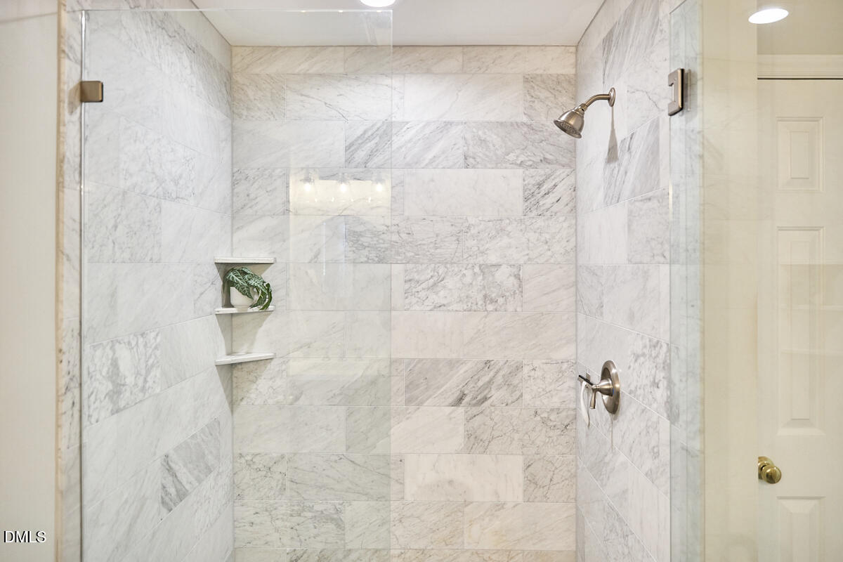 3008 Knottsberry Way