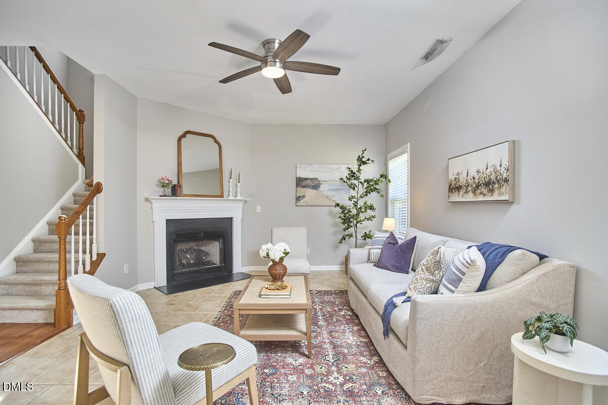 3008 Knottsberry Way