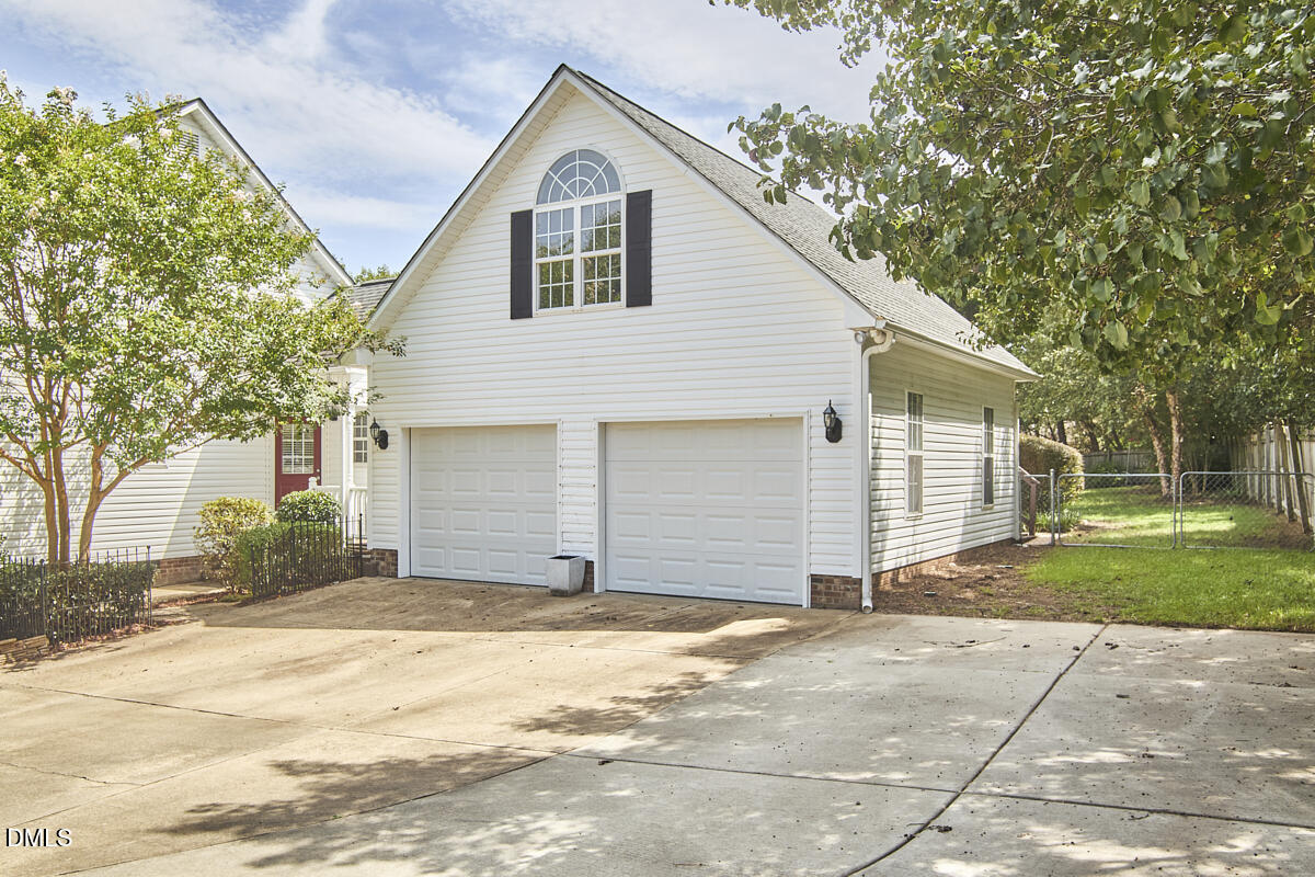 875 Sunrise Drive