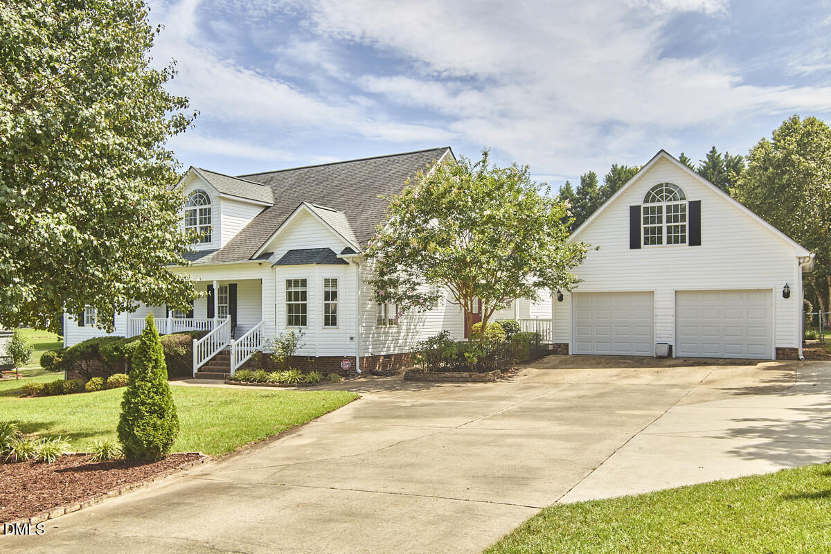 875 Sunrise Drive