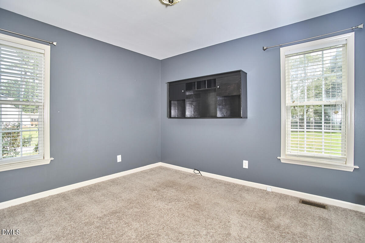 875 Sunrise Drive