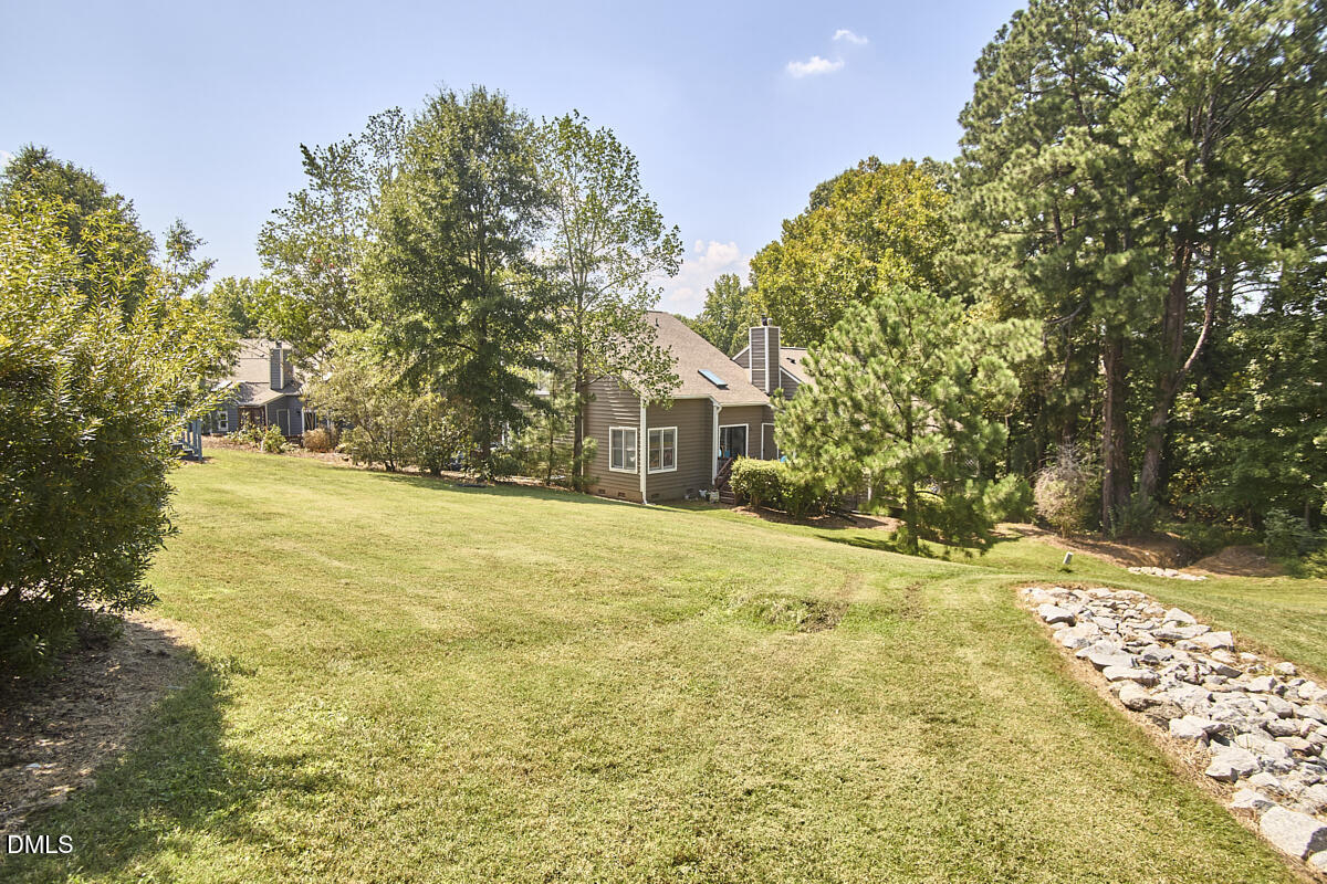 9 Hickory Wood Square