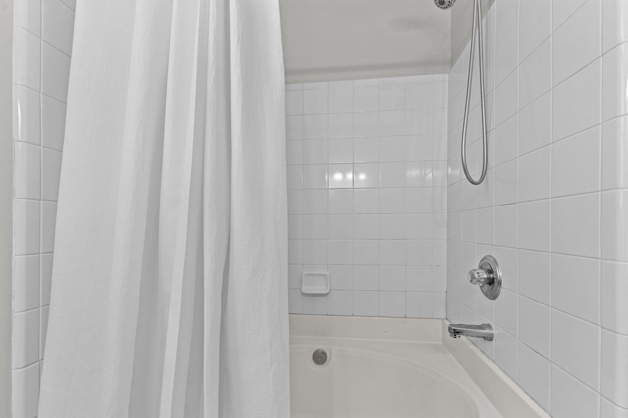 2420 Silver Lake Trail