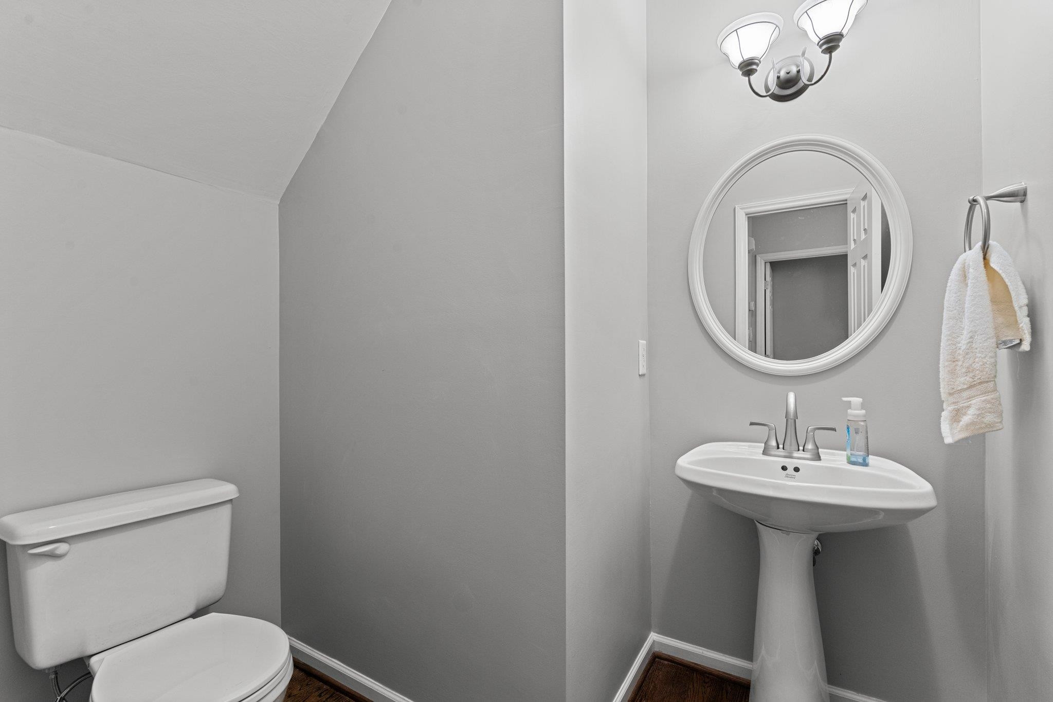 2420 Silver Lake Trail