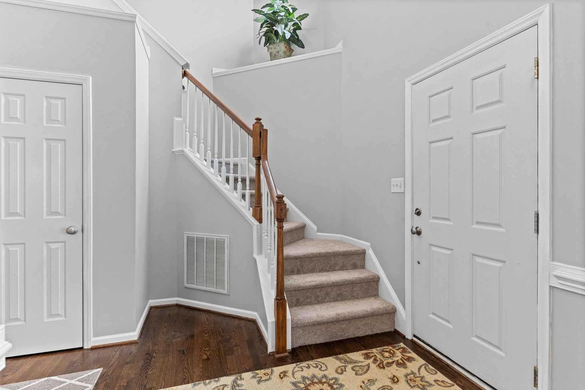 2420 Silver Lake Trail