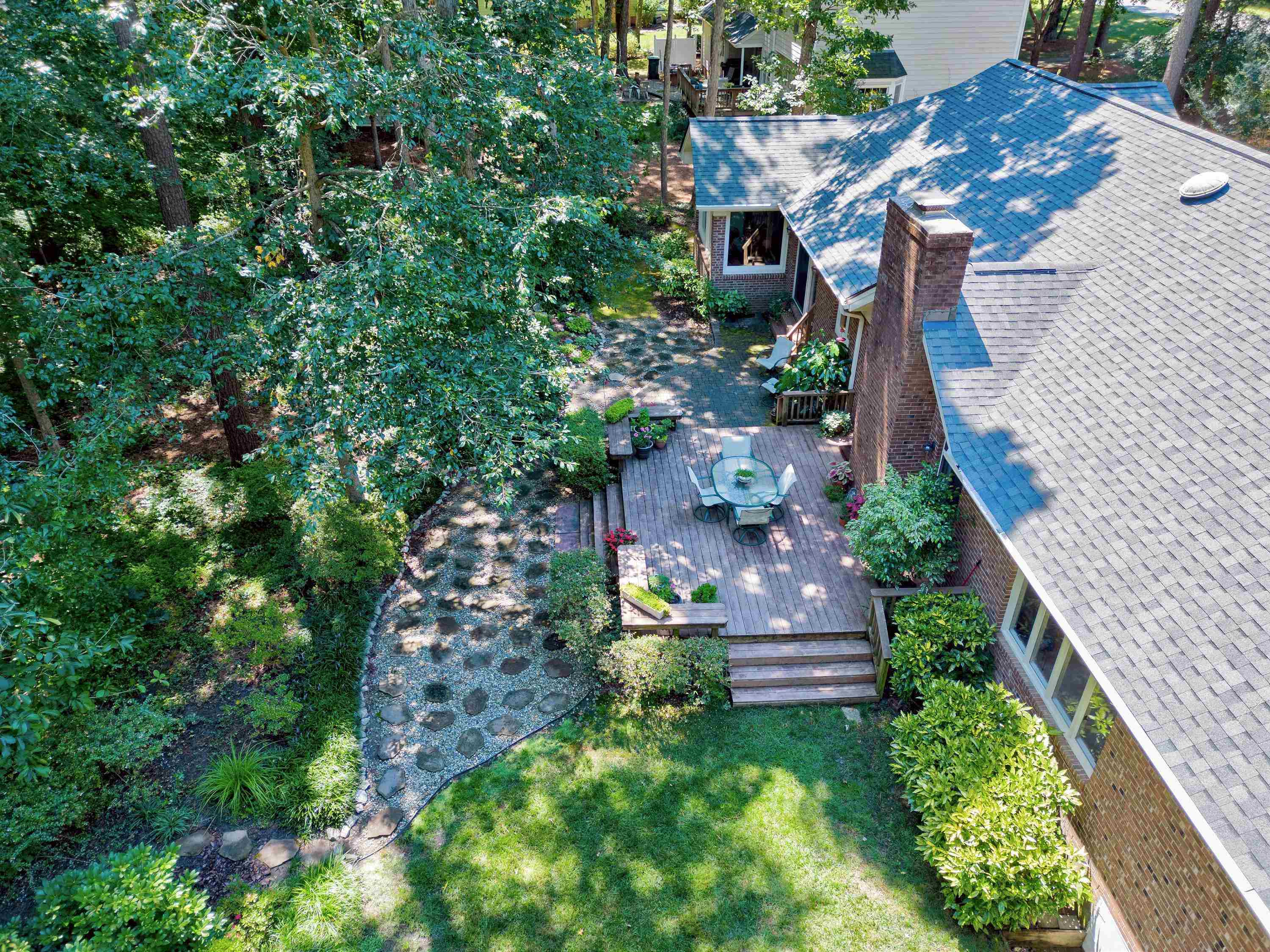 9605 Kingsford Drive