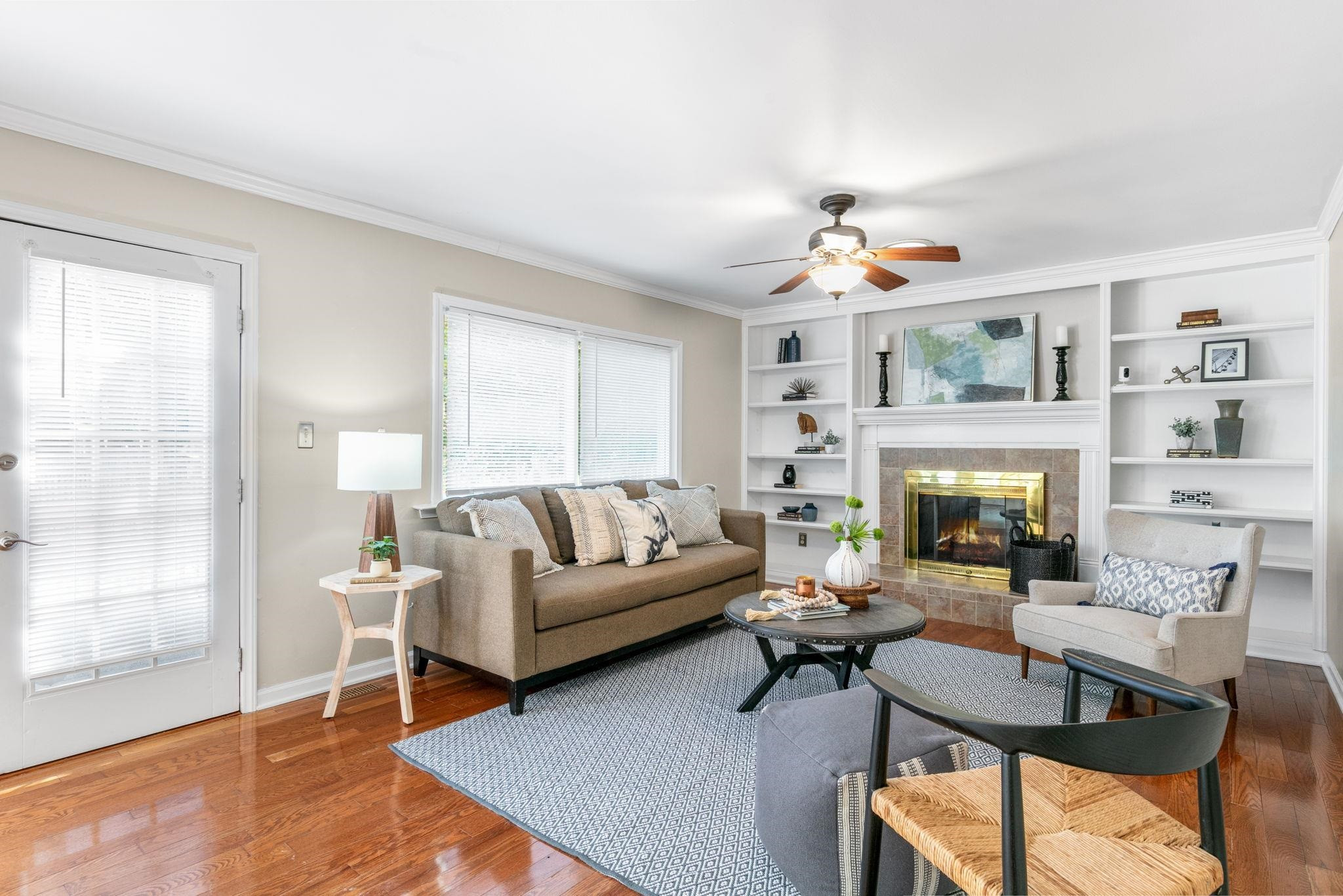 2232 Heathrowe Place
