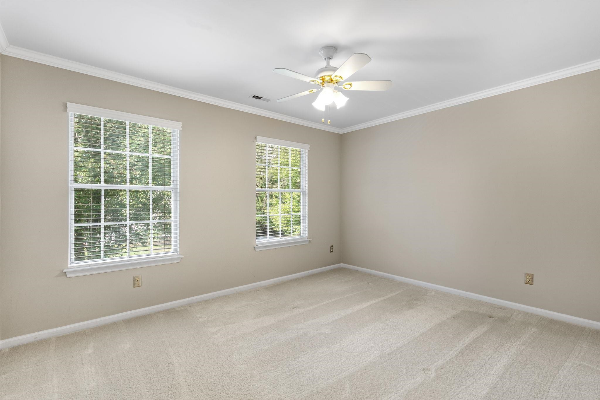 2232 Heathrowe Place